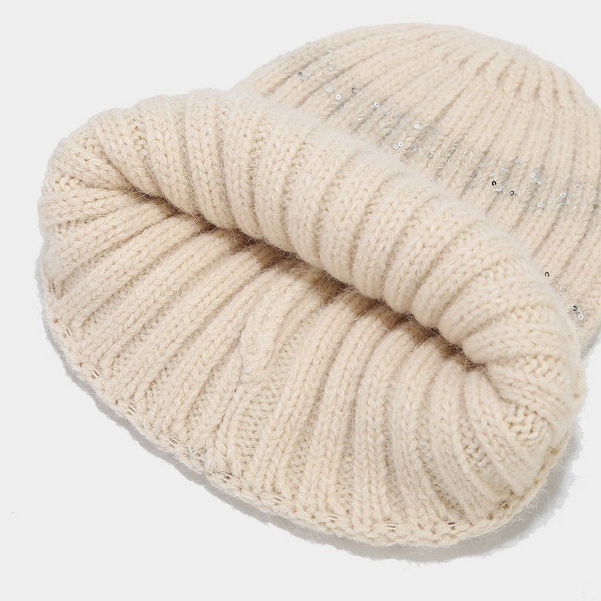 OUTDOOR COLD PROOF CURLED SEQUINED KNITTED HAT_CWAH1604