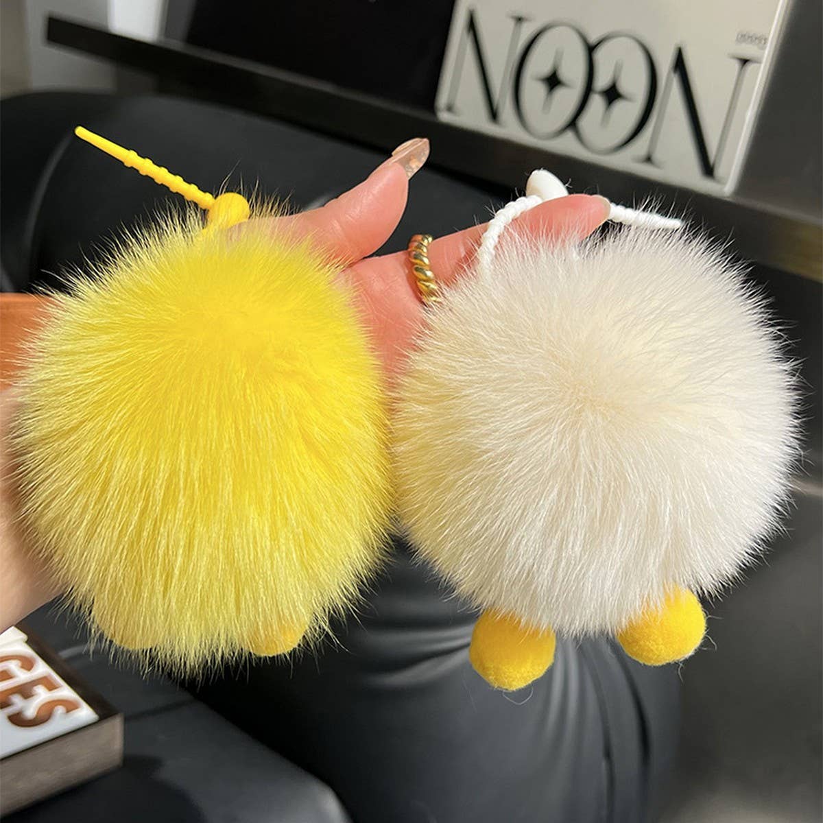 CARTOON DOLL PLUSH DUCK CAR KEYCHAIN PENDANT_CWMM2496