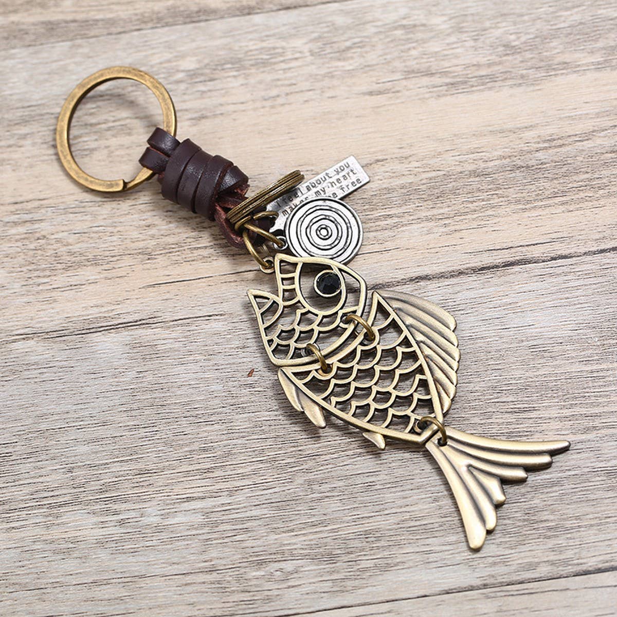 PUNK HAND WOVEN ALLOY FISH CAR KEYCHAIN_CWMM4781