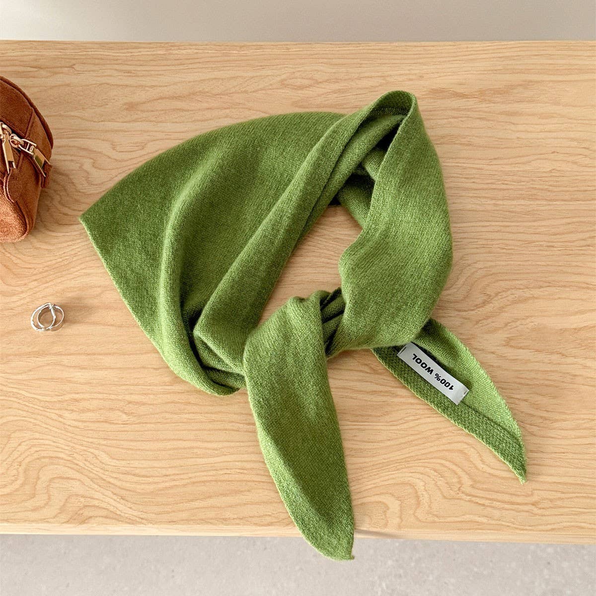 100% Wool Triangle Scarf Warm Knit Shawl_Cwov00262