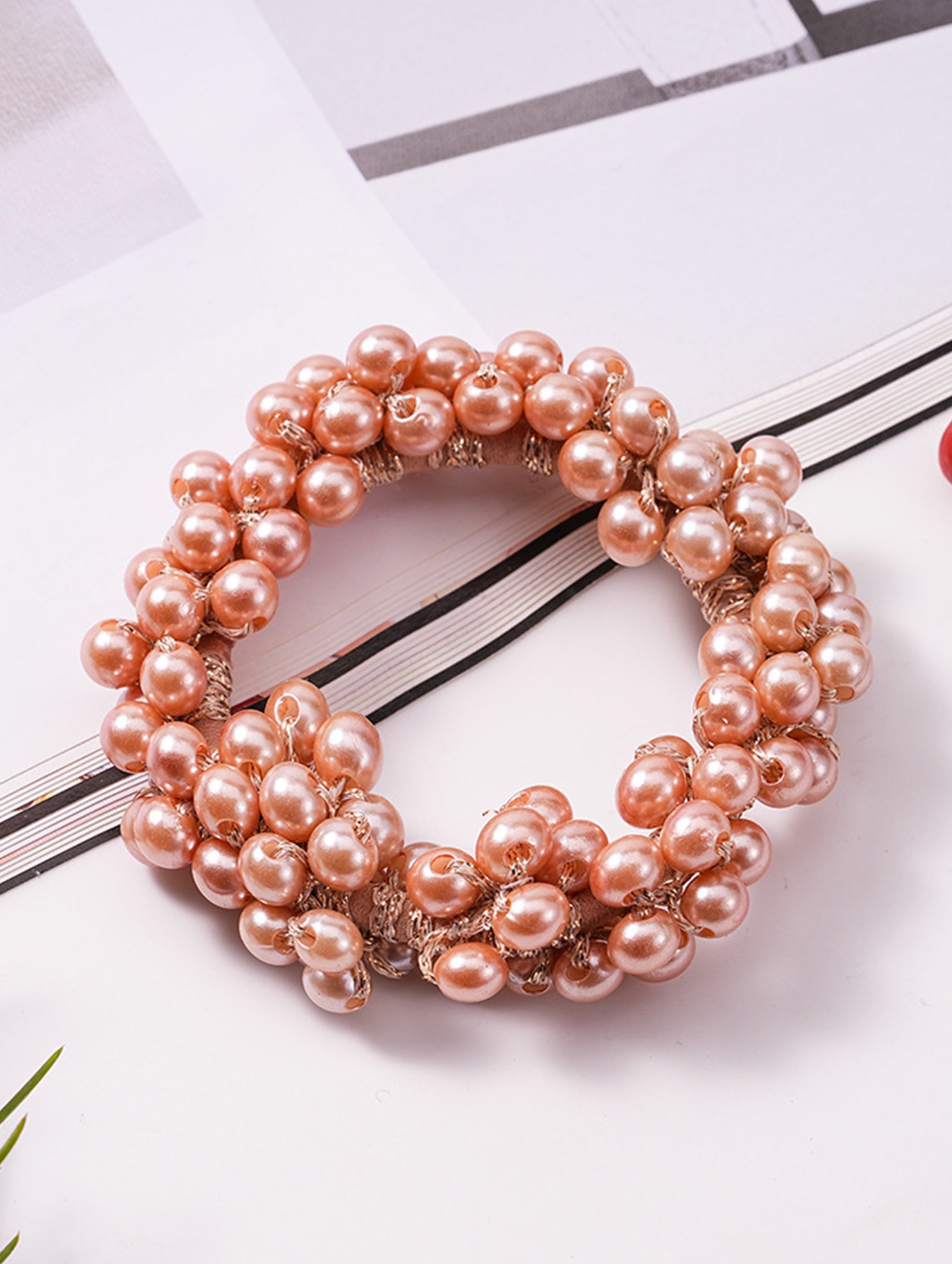2-in-1 Pearl Hair Band & Bracelet_CWAHA07284
