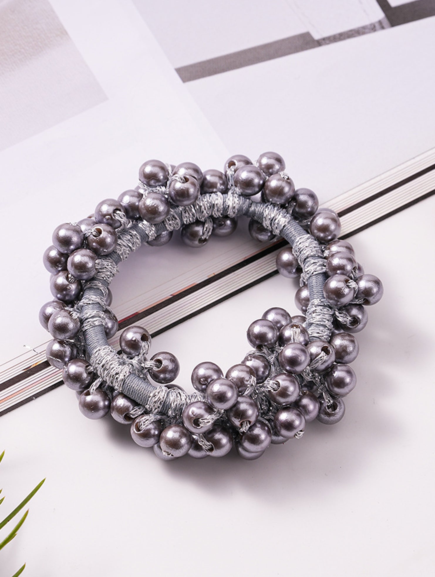 2-in-1 Pearl Hair Band & Bracelet_CWAHA07284