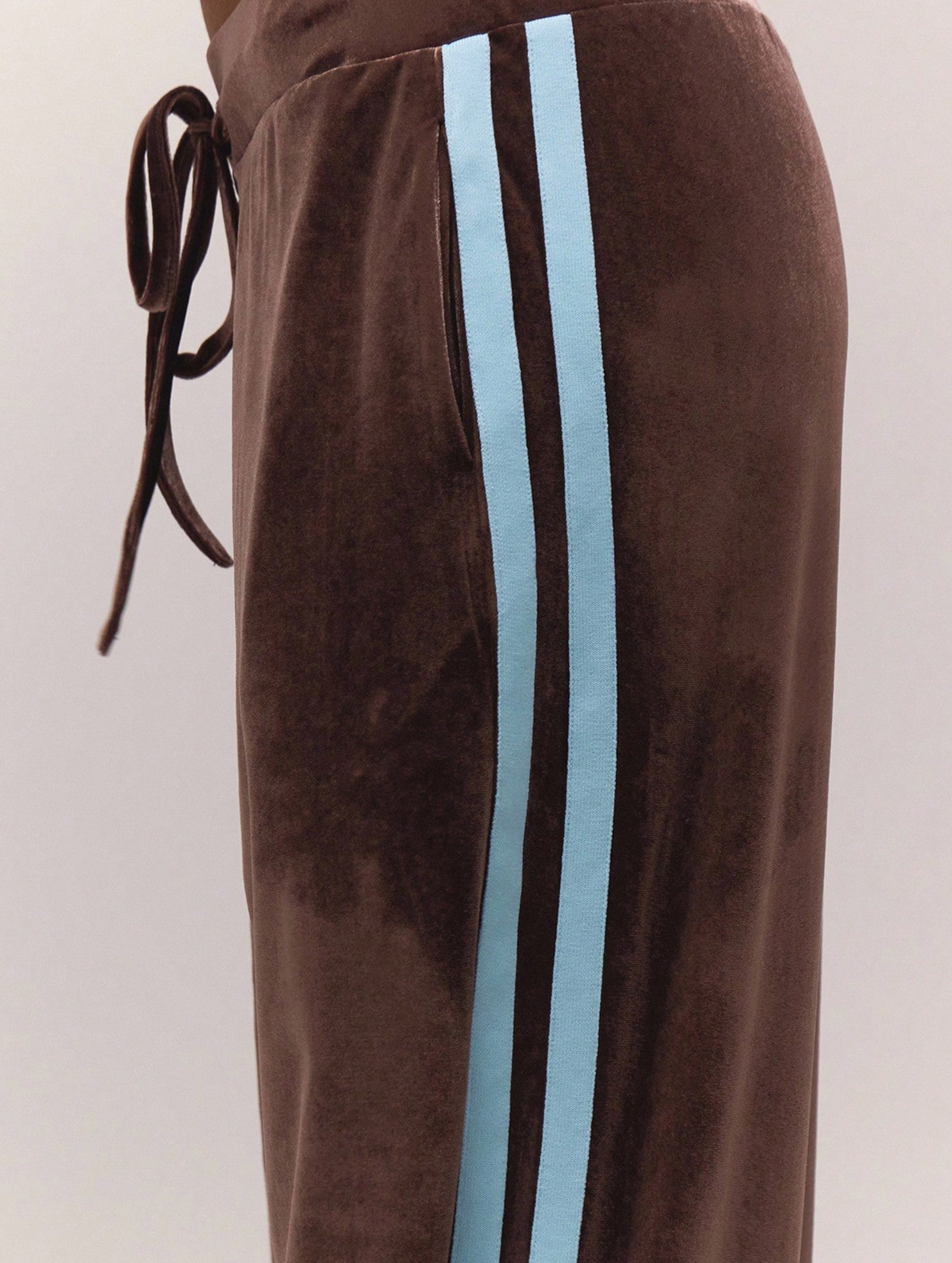 Casual drawstring elastic wide-leg pants