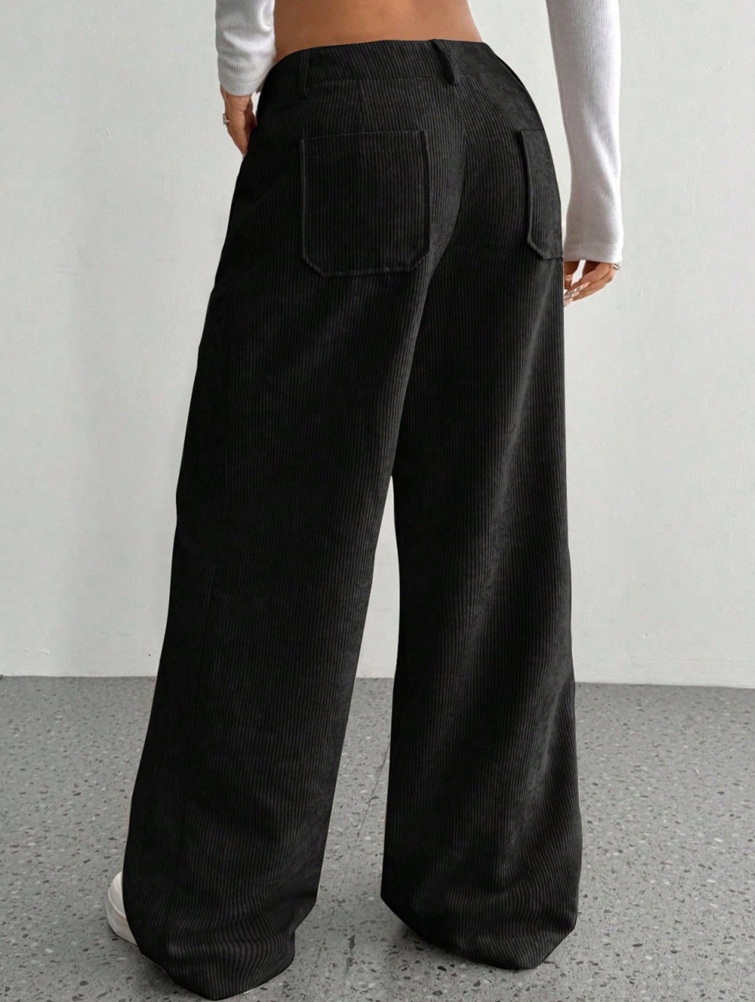 Solid color floor-length wide-leg pants