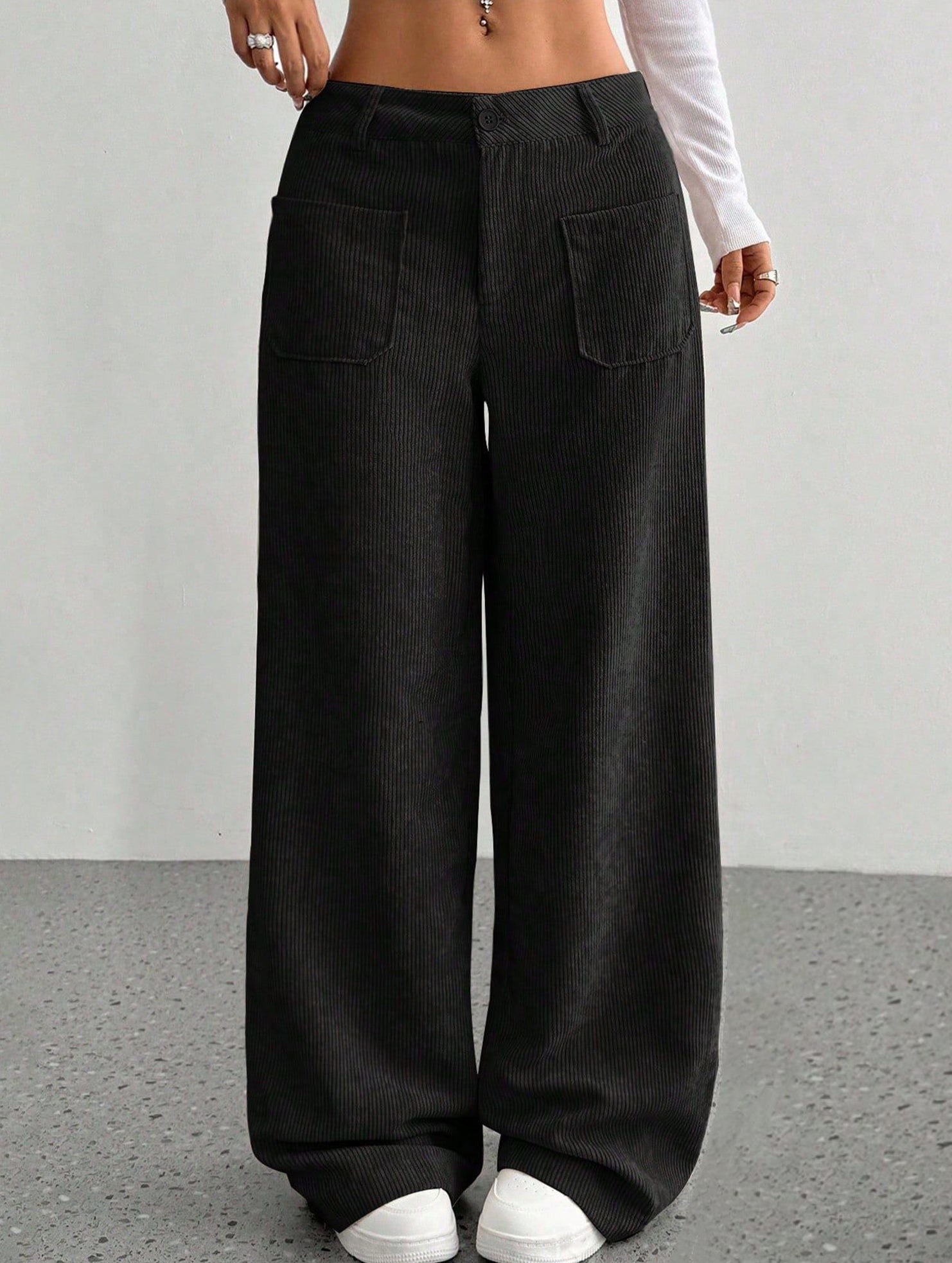 Solid color floor-length wide-leg pants