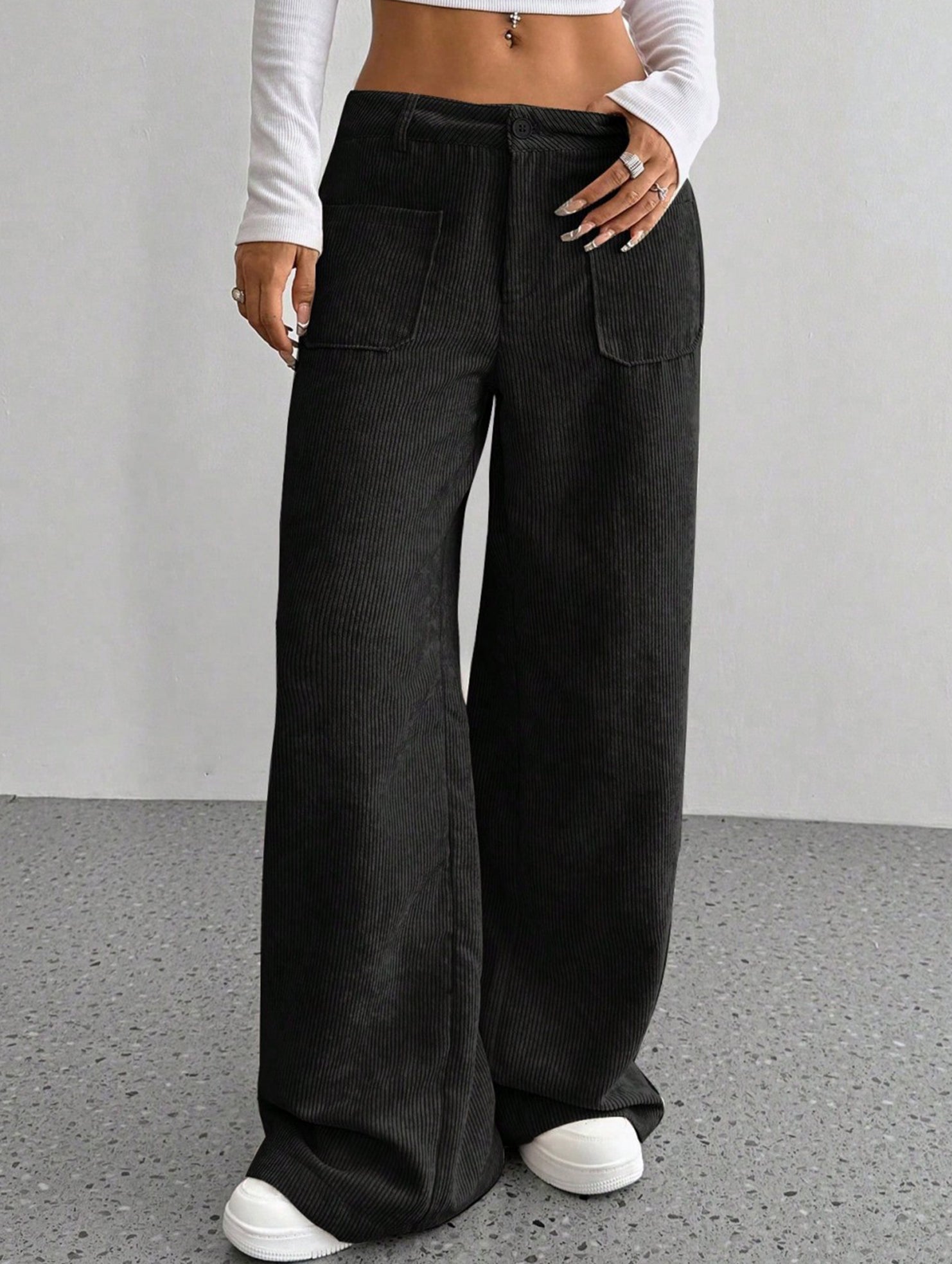 Solid color floor-length wide-leg pants