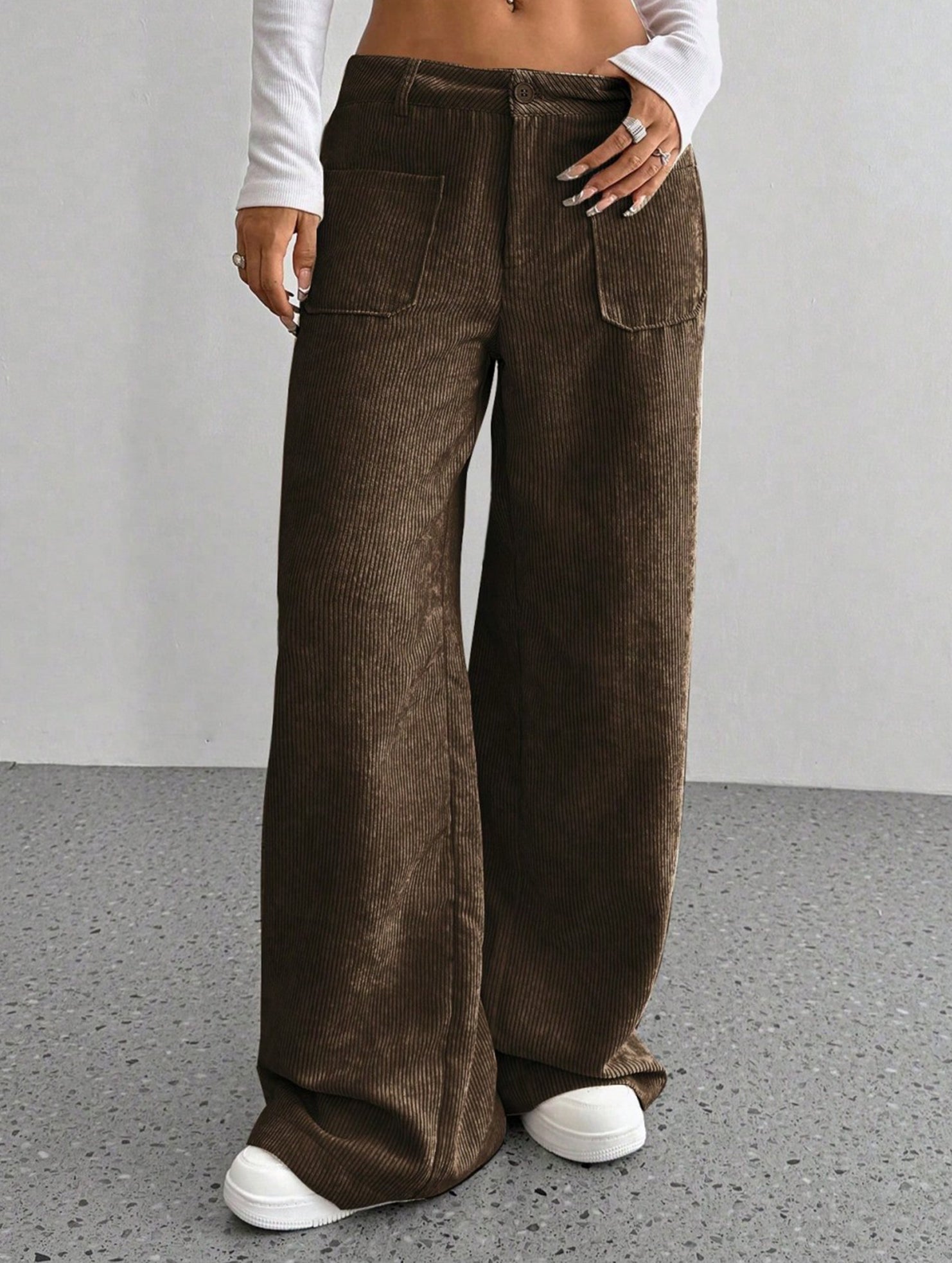Solid color floor-length wide-leg pants