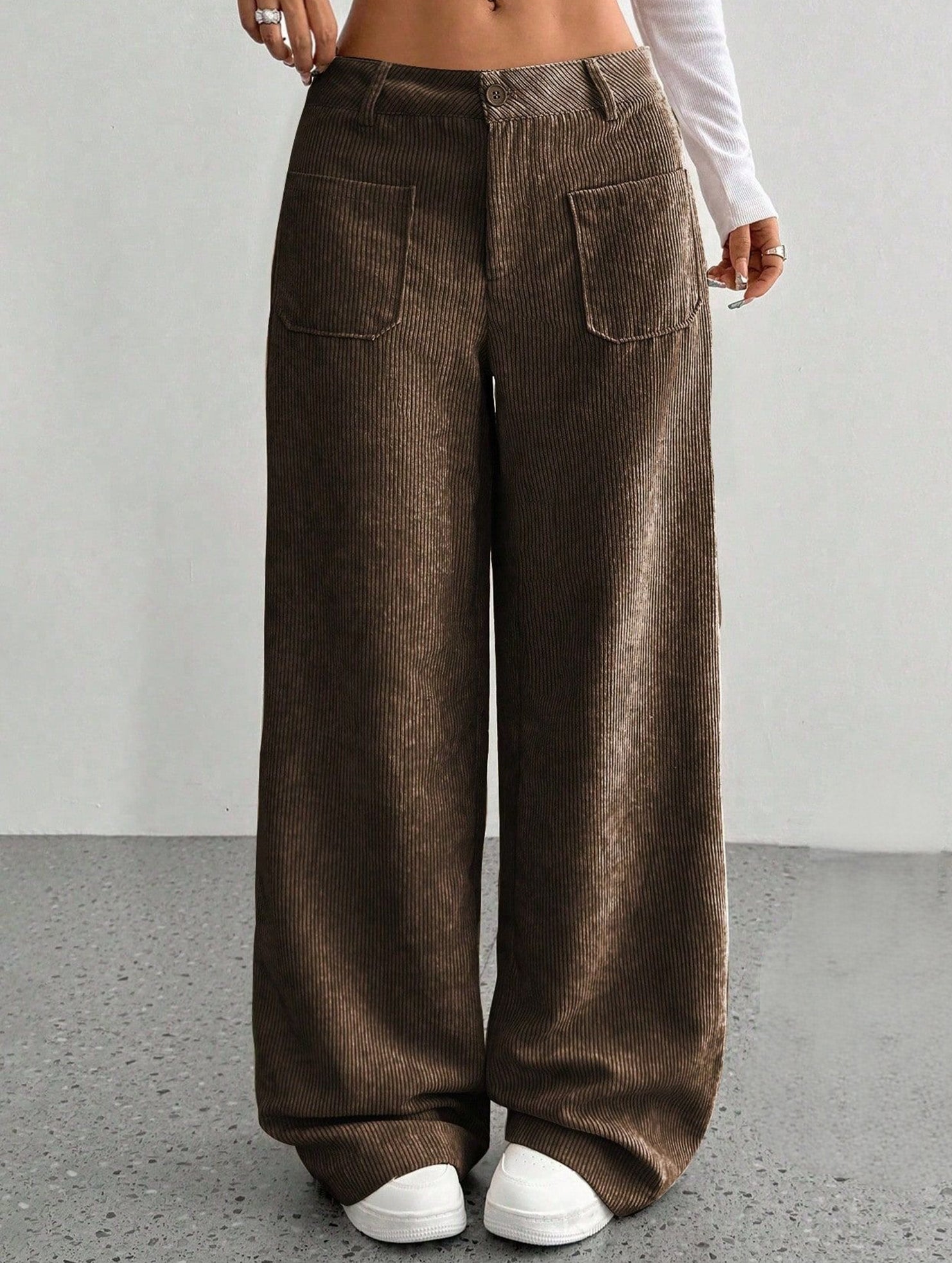 Solid color floor-length wide-leg pants
