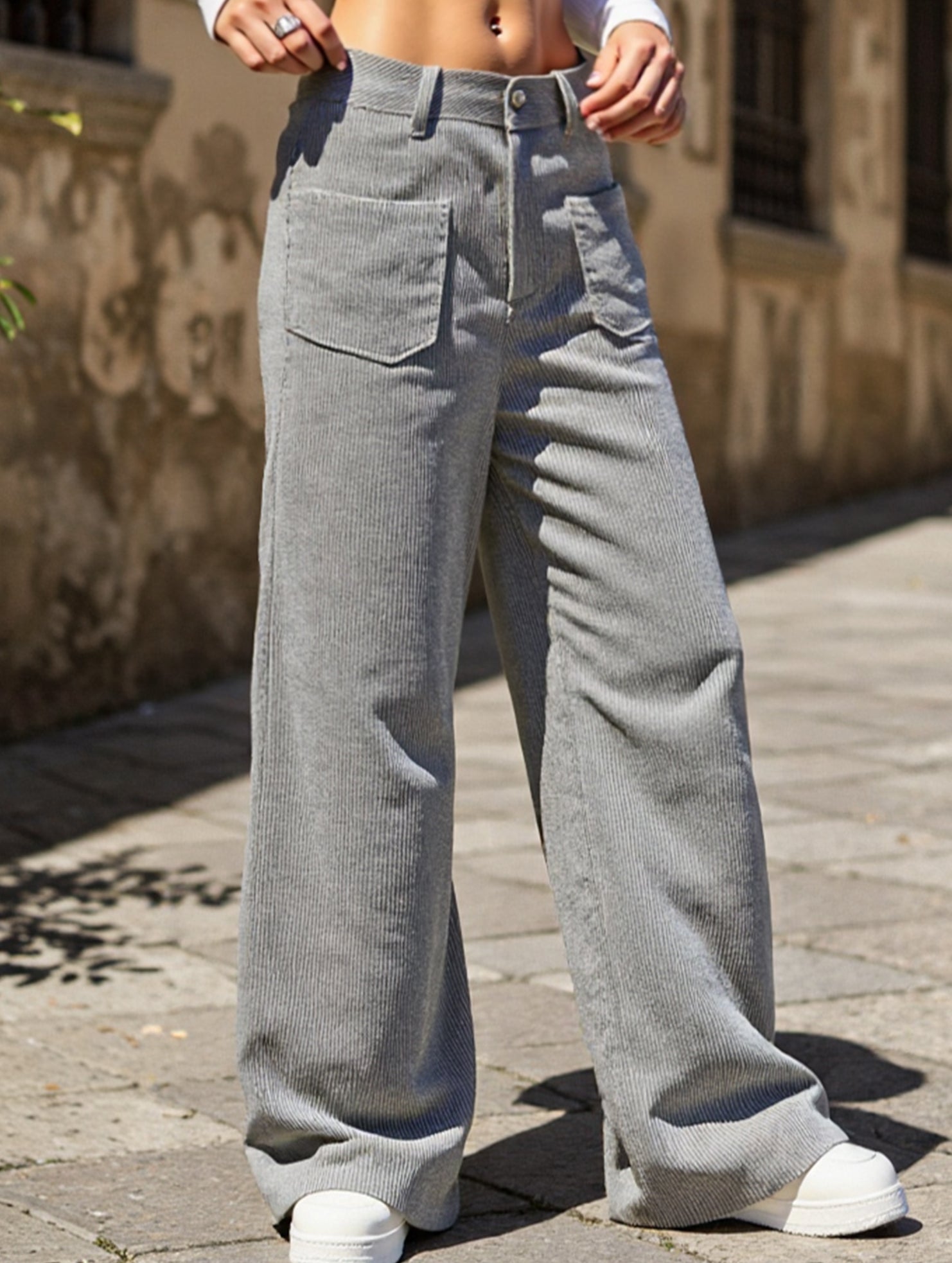 Solid color floor-length wide-leg pants