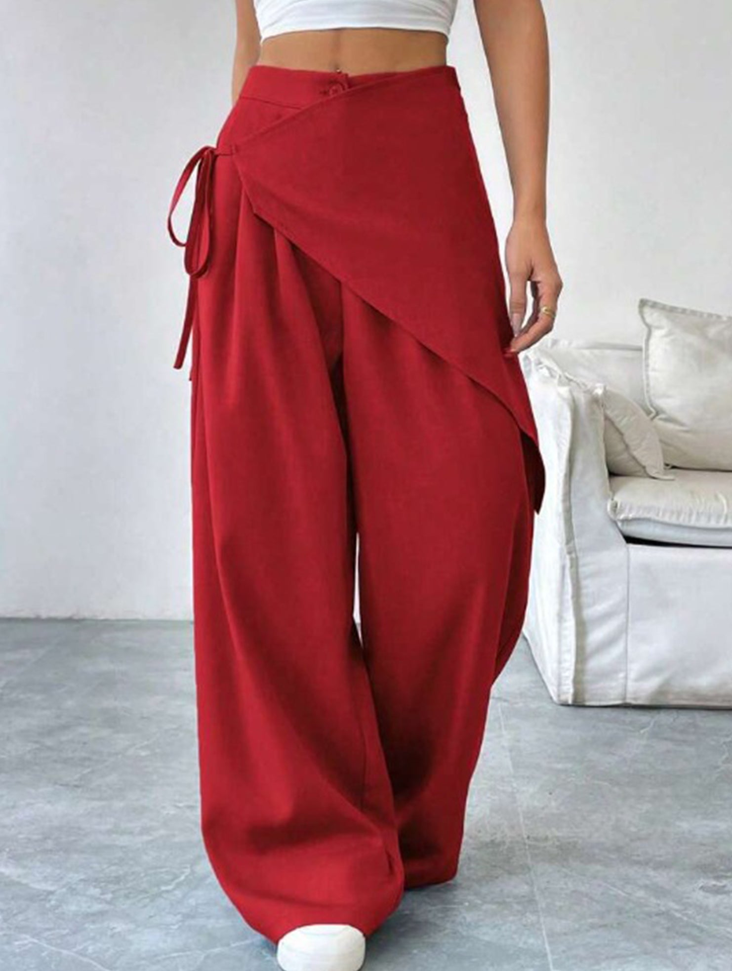 Loose-fitting, slimming, irregular wide-leg pants