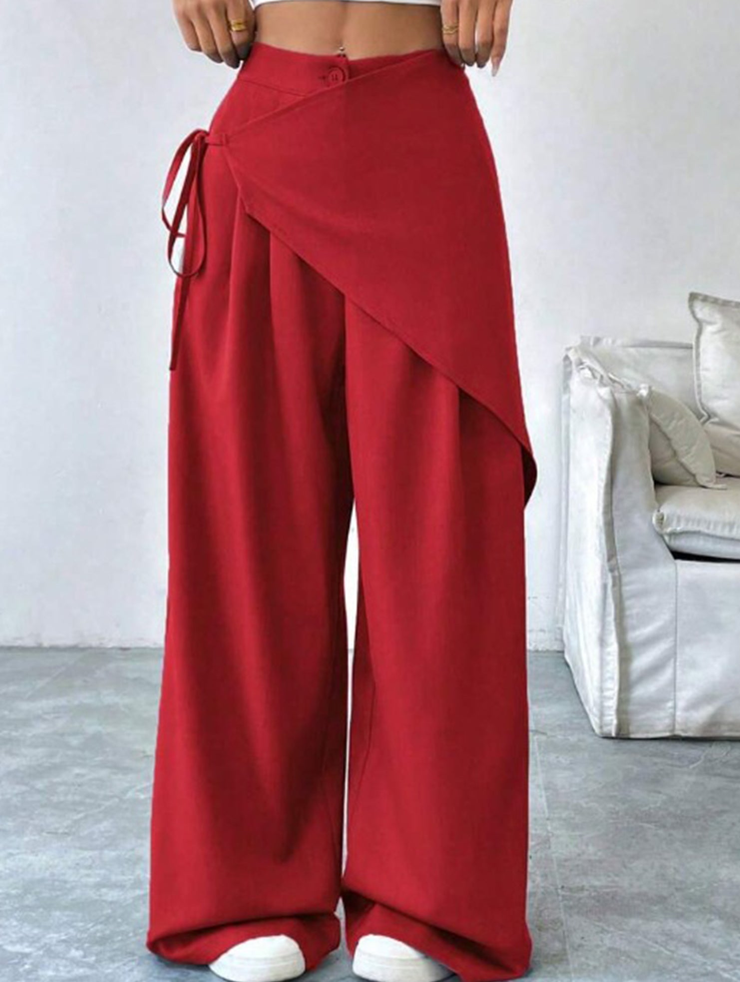 Loose-fitting, slimming, irregular wide-leg pants