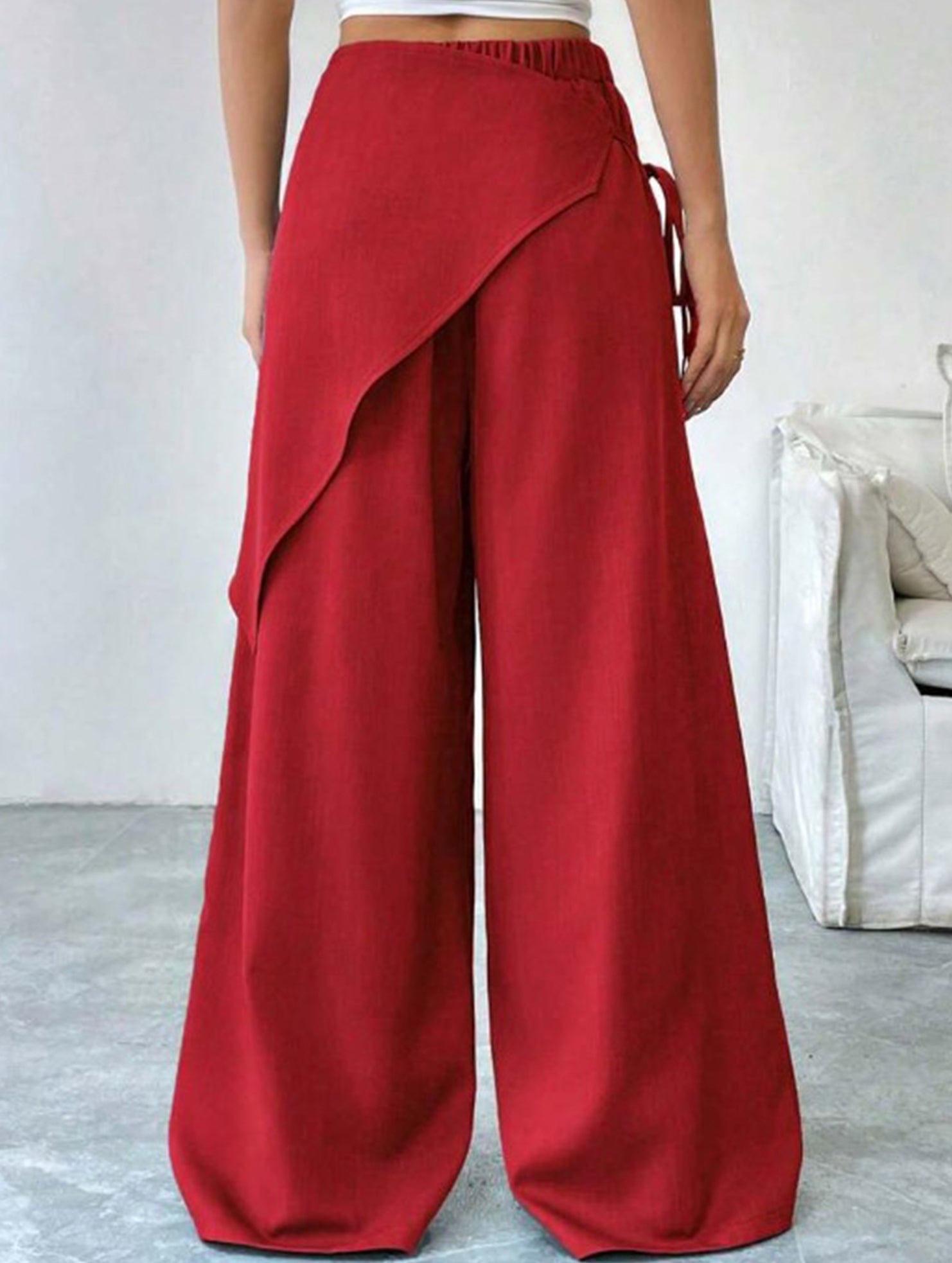 Loose-fitting, slimming, irregular wide-leg pants