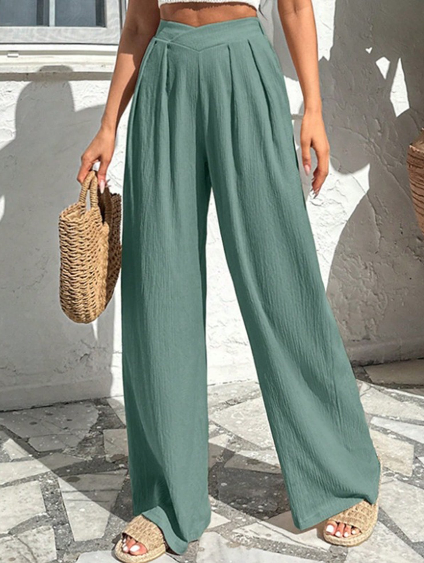 Cross-pleated high-waisted loose-fitting trousers