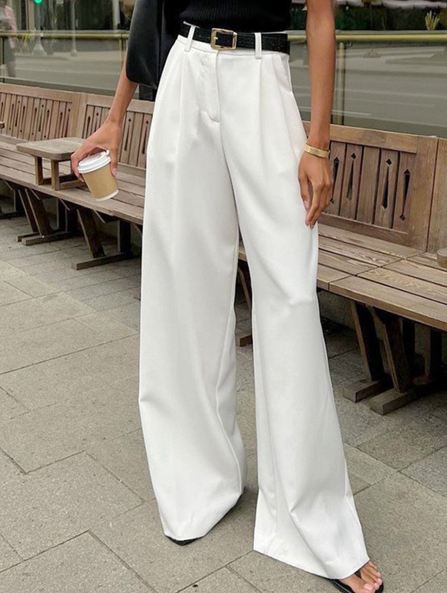 Minimalist style flowy suit trousers
