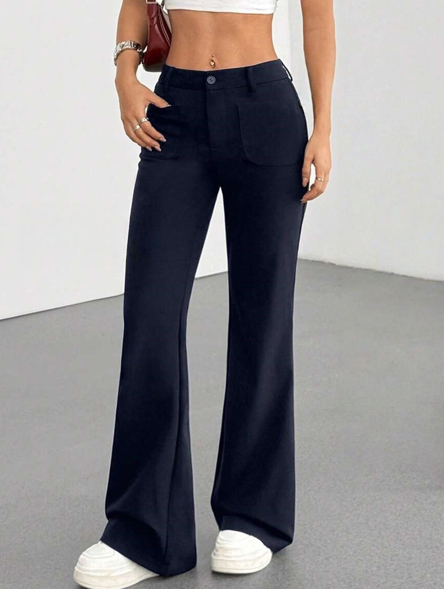 High Waist Slight Flare Pocket Pants_CWBLP01545