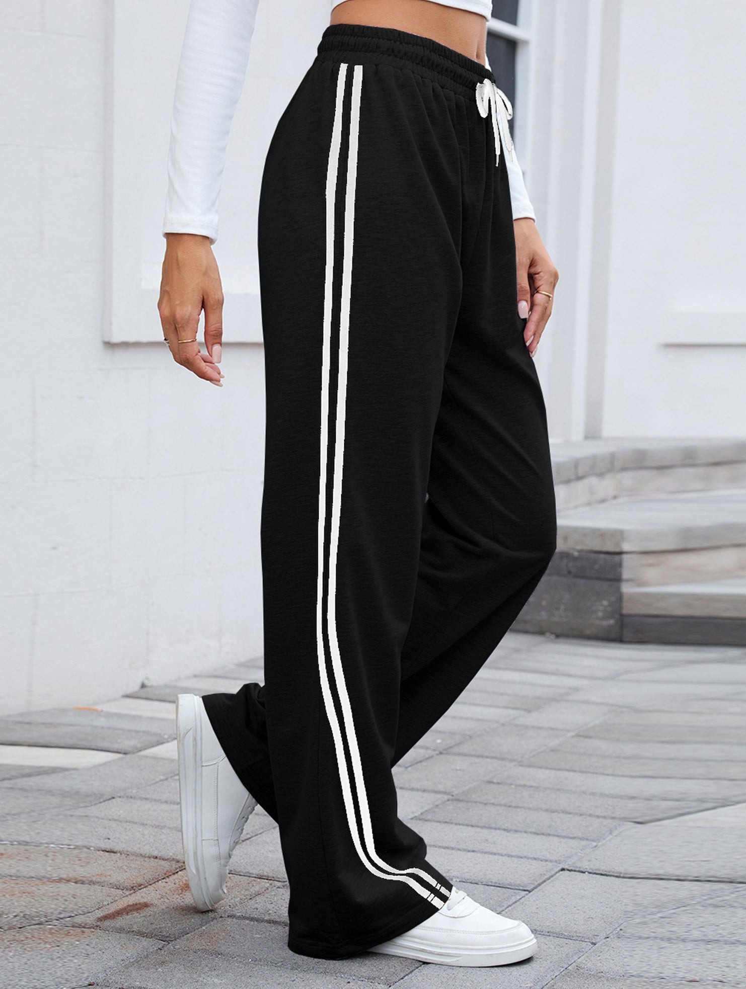 Tie Waist Wide Leg Sweatpants