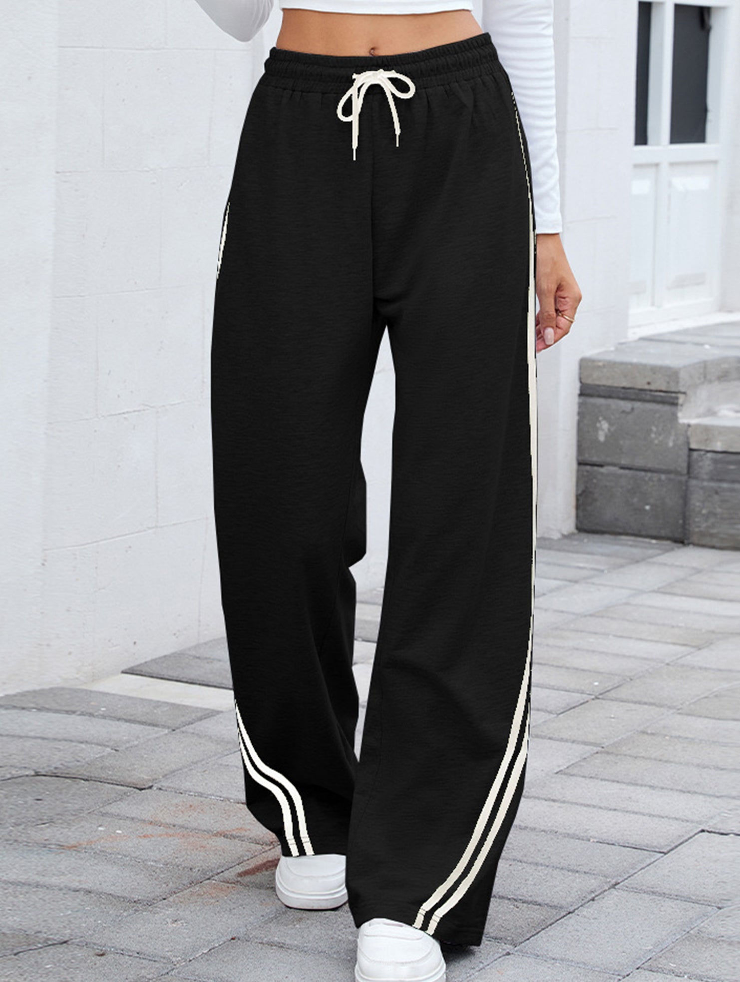 Tie Waist Wide Leg Sweatpants