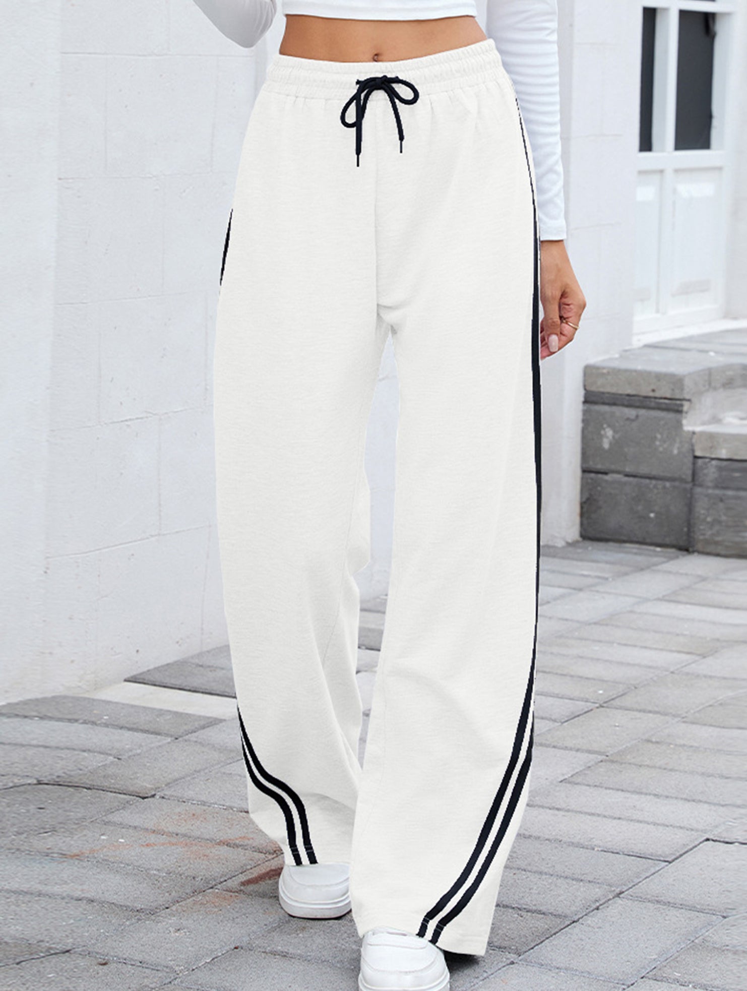 Tie Waist Wide Leg Sweatpants