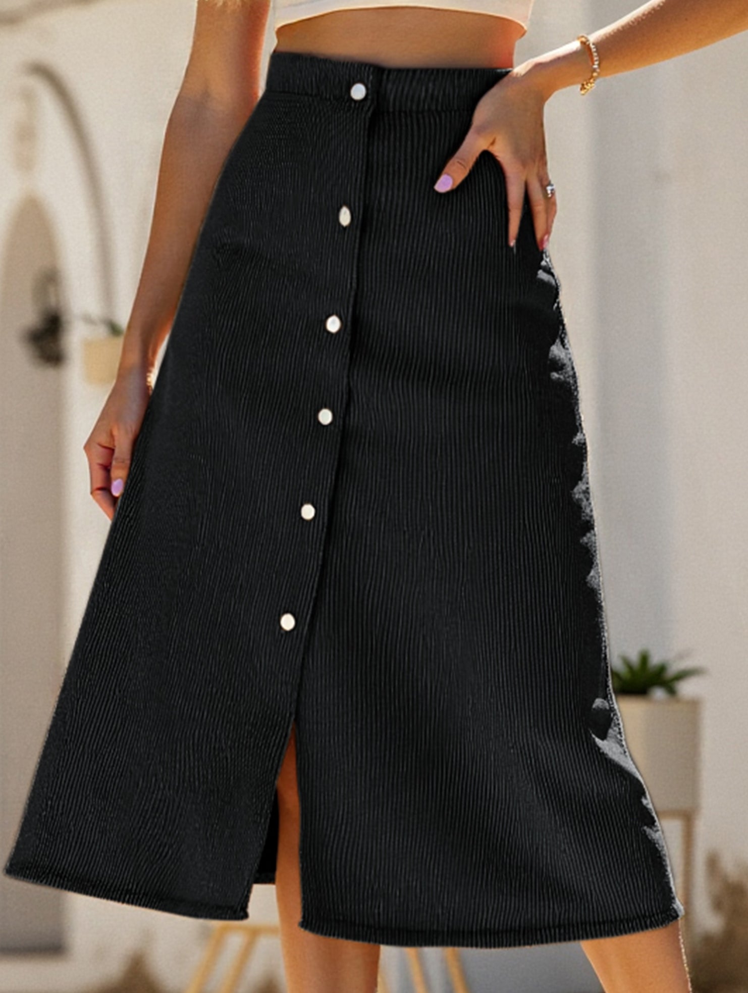Single-breasted high-waisted corduroy midi skirt