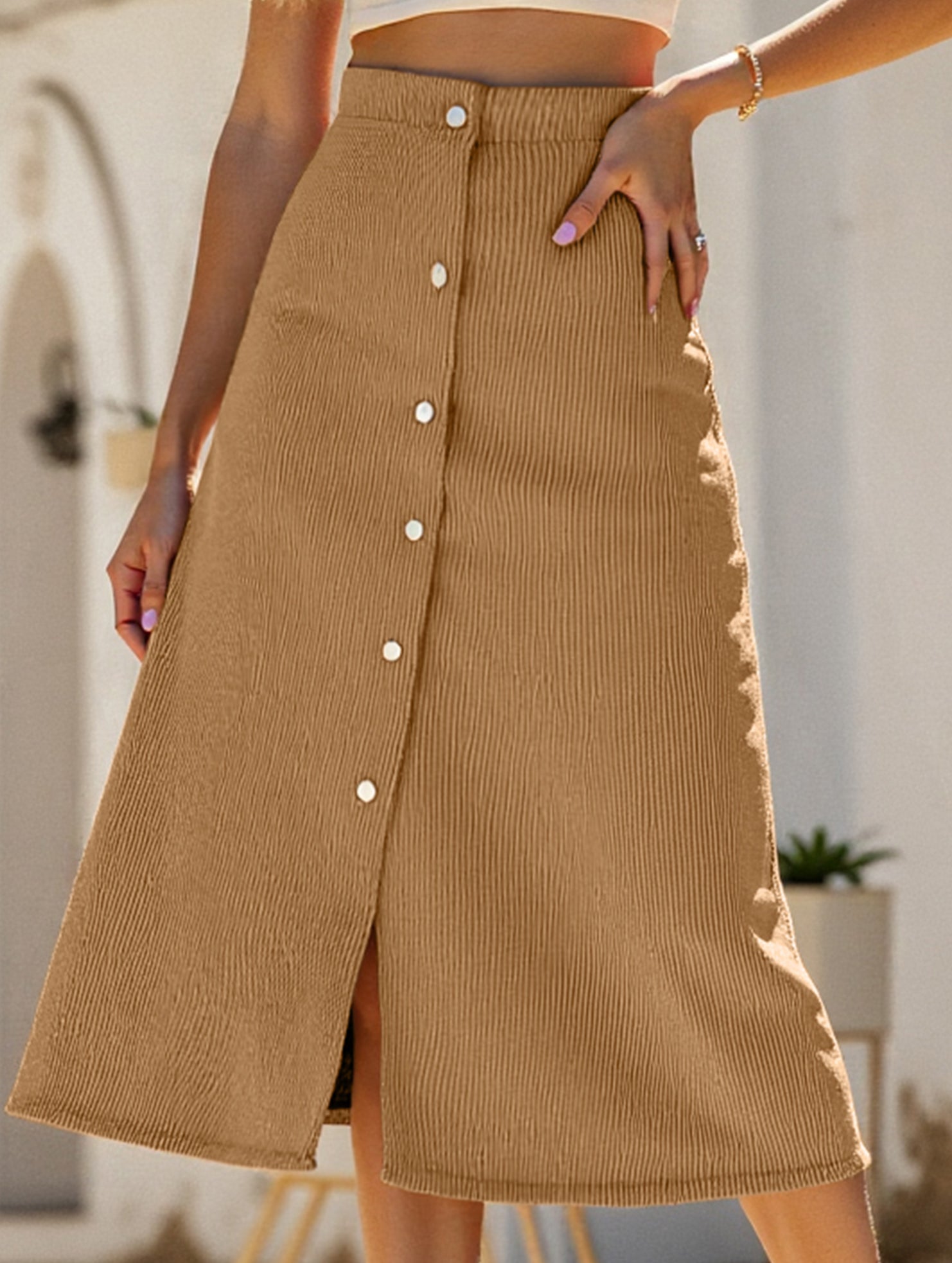 Single-breasted high-waisted corduroy midi skirt