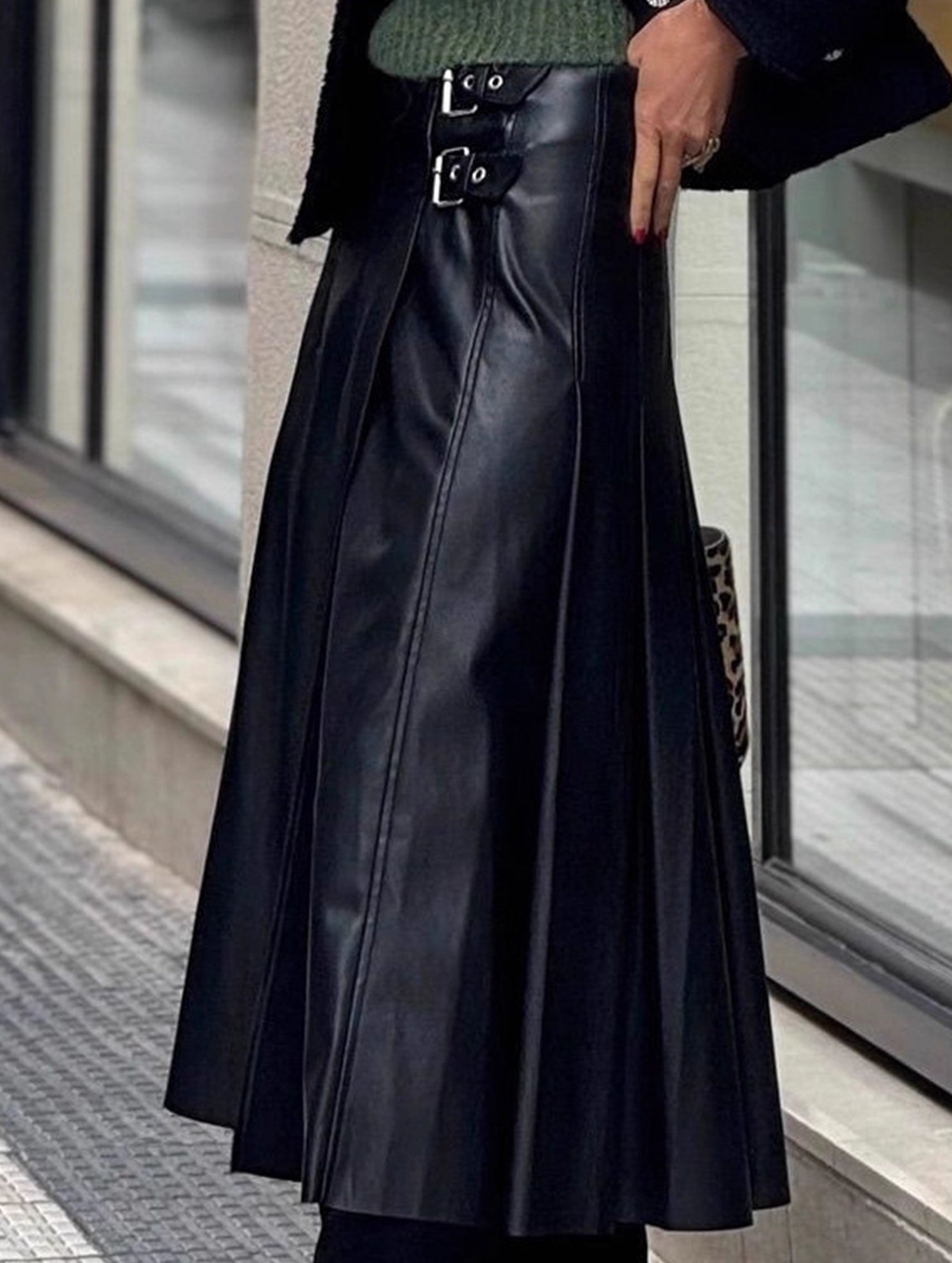 PU Leather Ruched A Line Skirt_CWBLS00850