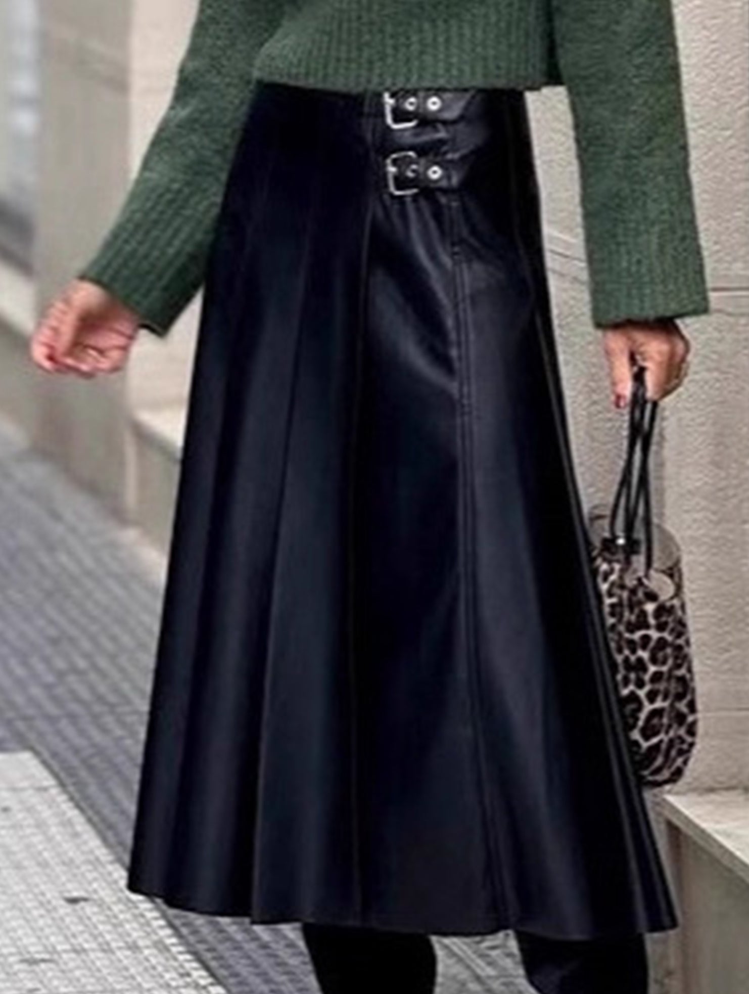 PU Leather Ruched A Line Skirt_CWBLS00850