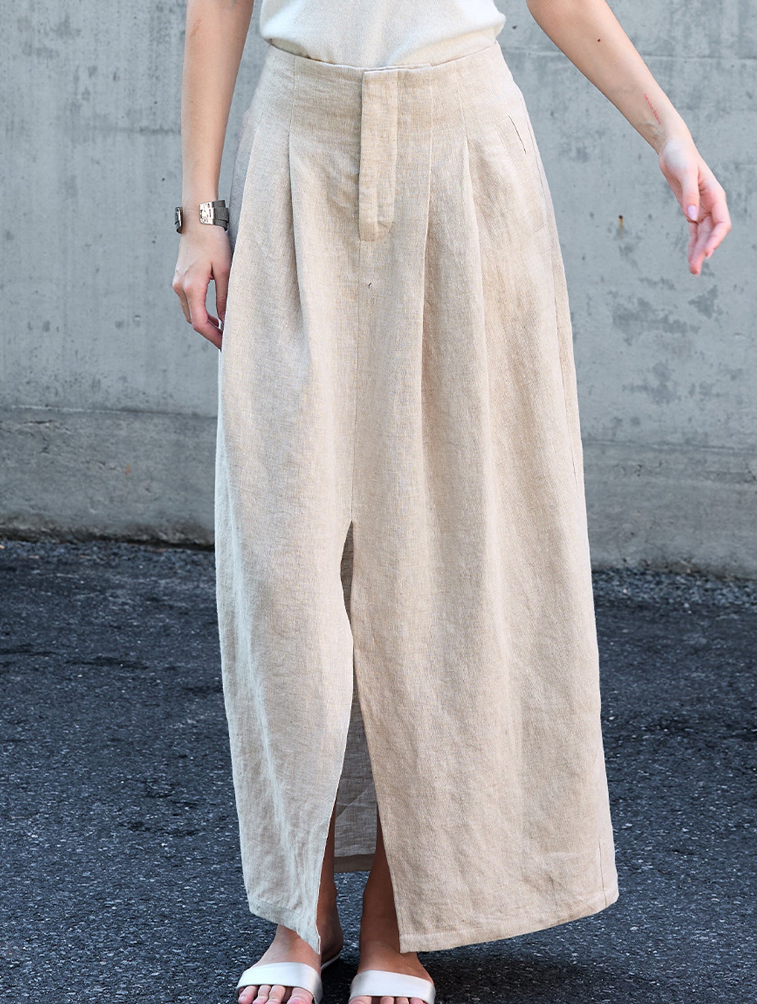 Pure Linen Front Slit Midi Skirt_CWBLS00855