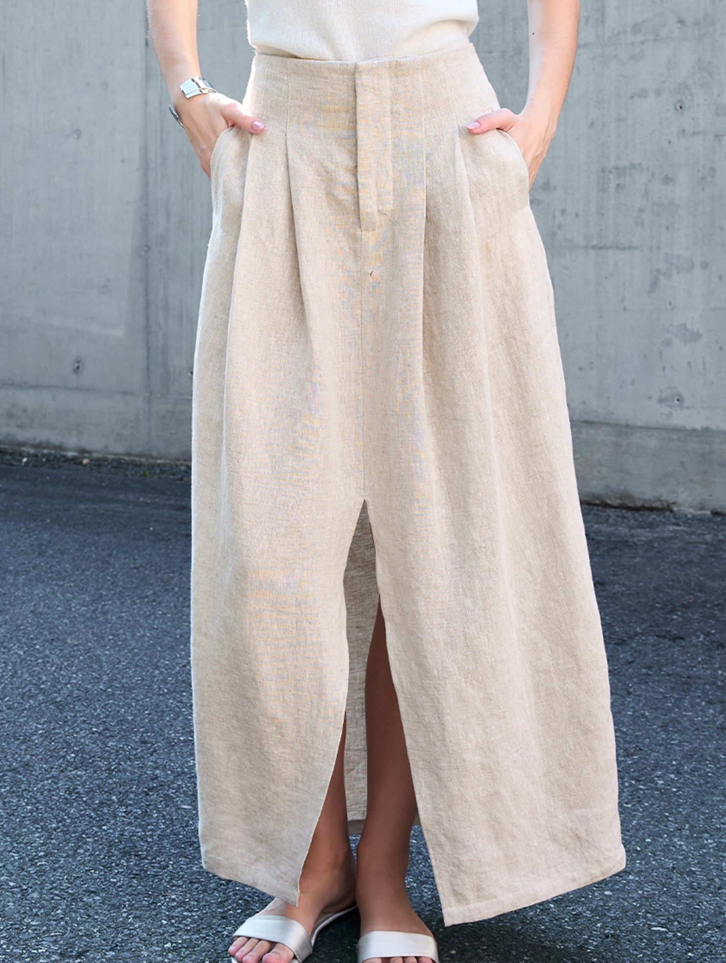 Pure Linen Front Slit Midi Skirt_CWBLS00855