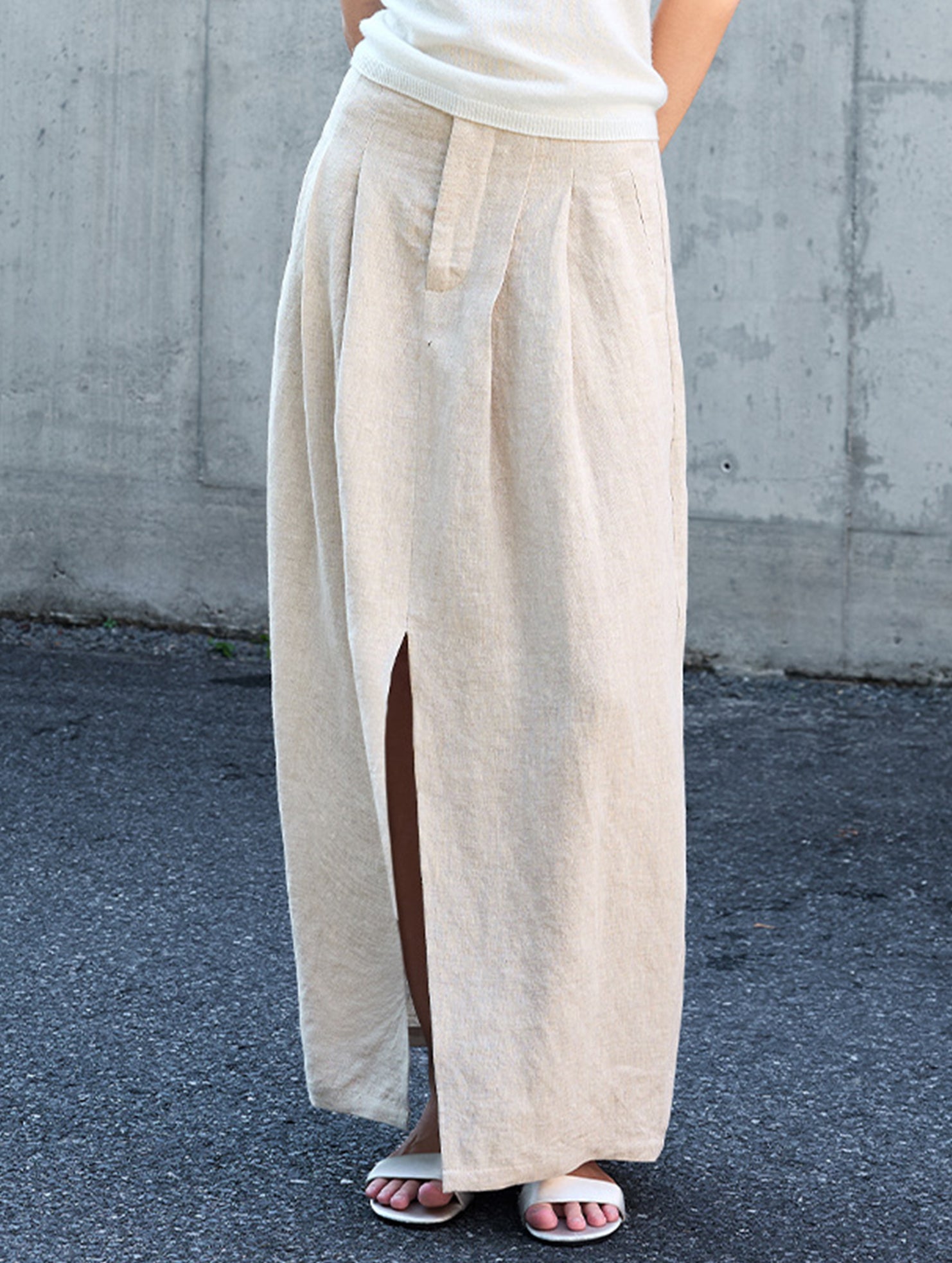 Pure Linen Front Slit Midi Skirt_CWBLS00855