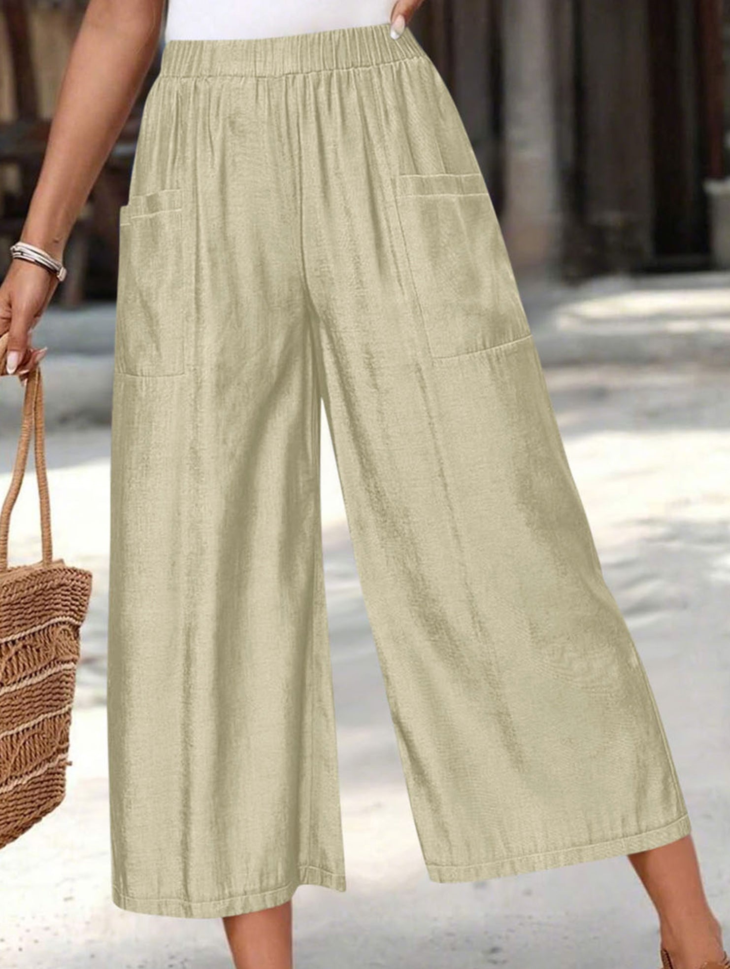 Pocket Wide Leg Capri Pants