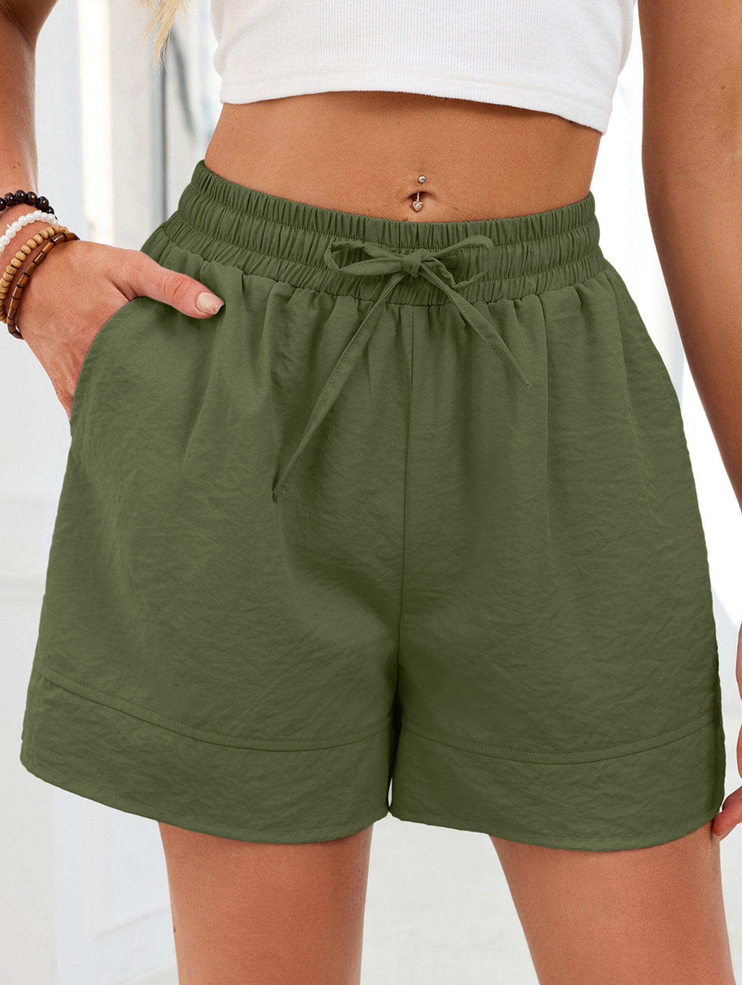 Women's drawstring elastic waist loose shorts