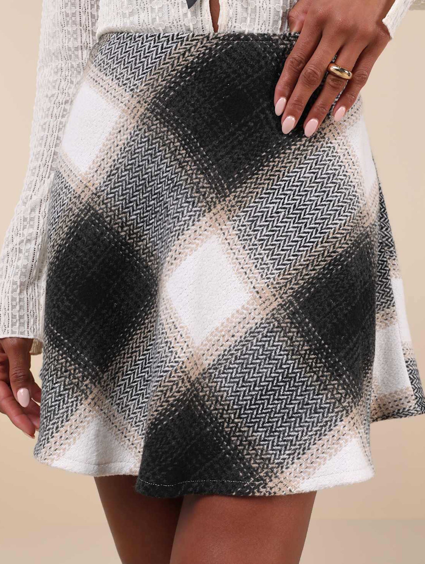 High-waisted plaid A-line skirt with elastic zipper