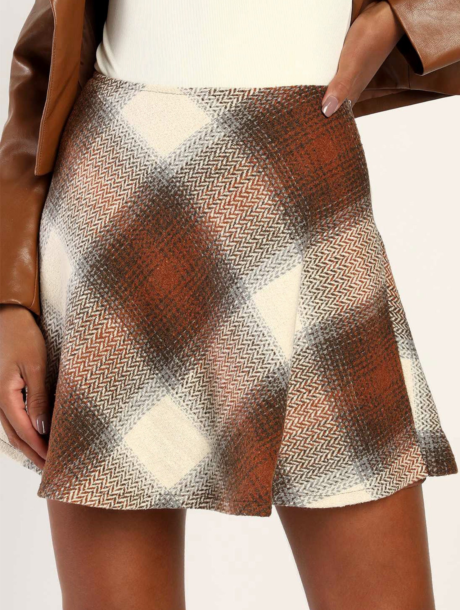 High-waisted plaid A-line skirt with elastic zipper