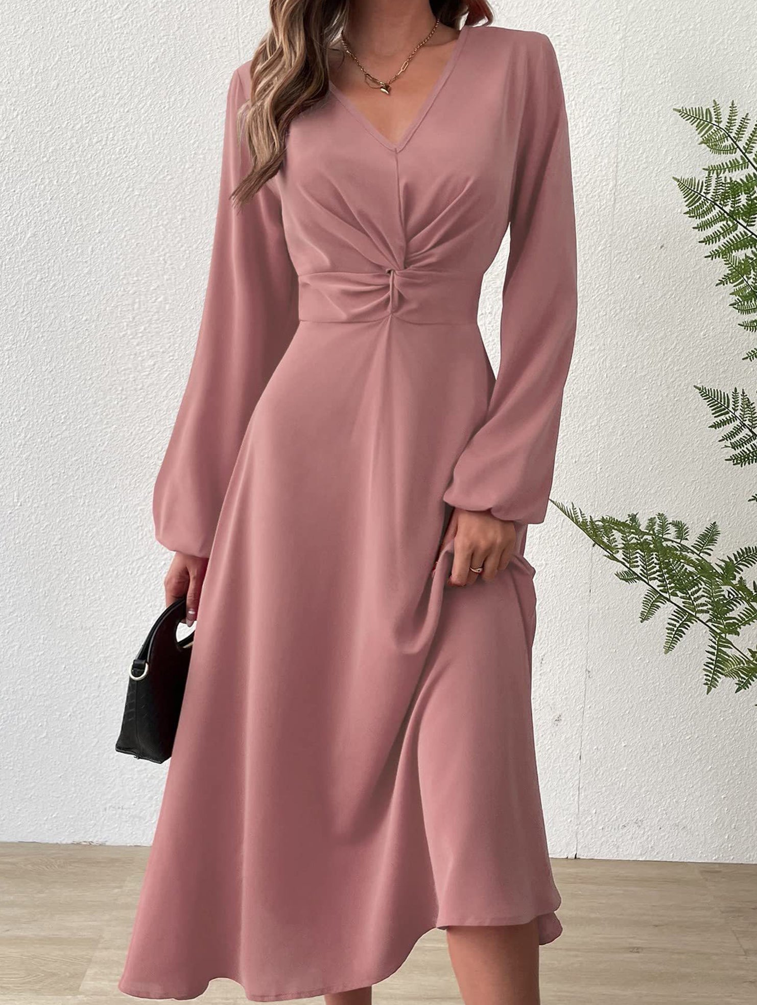 Fashionable V-neck lantern long-sleeved dress