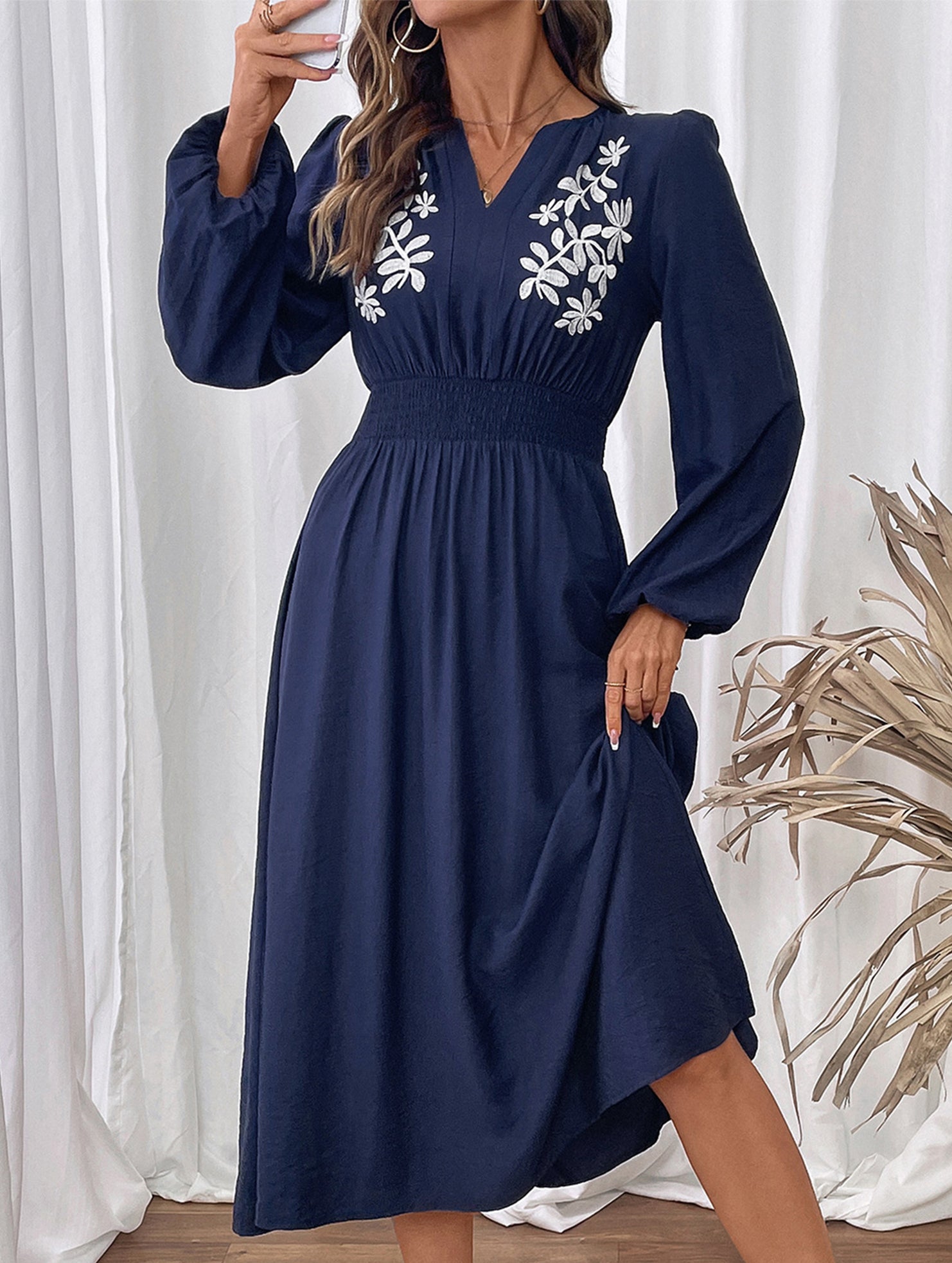 Waist V-neck blue embroidered dress