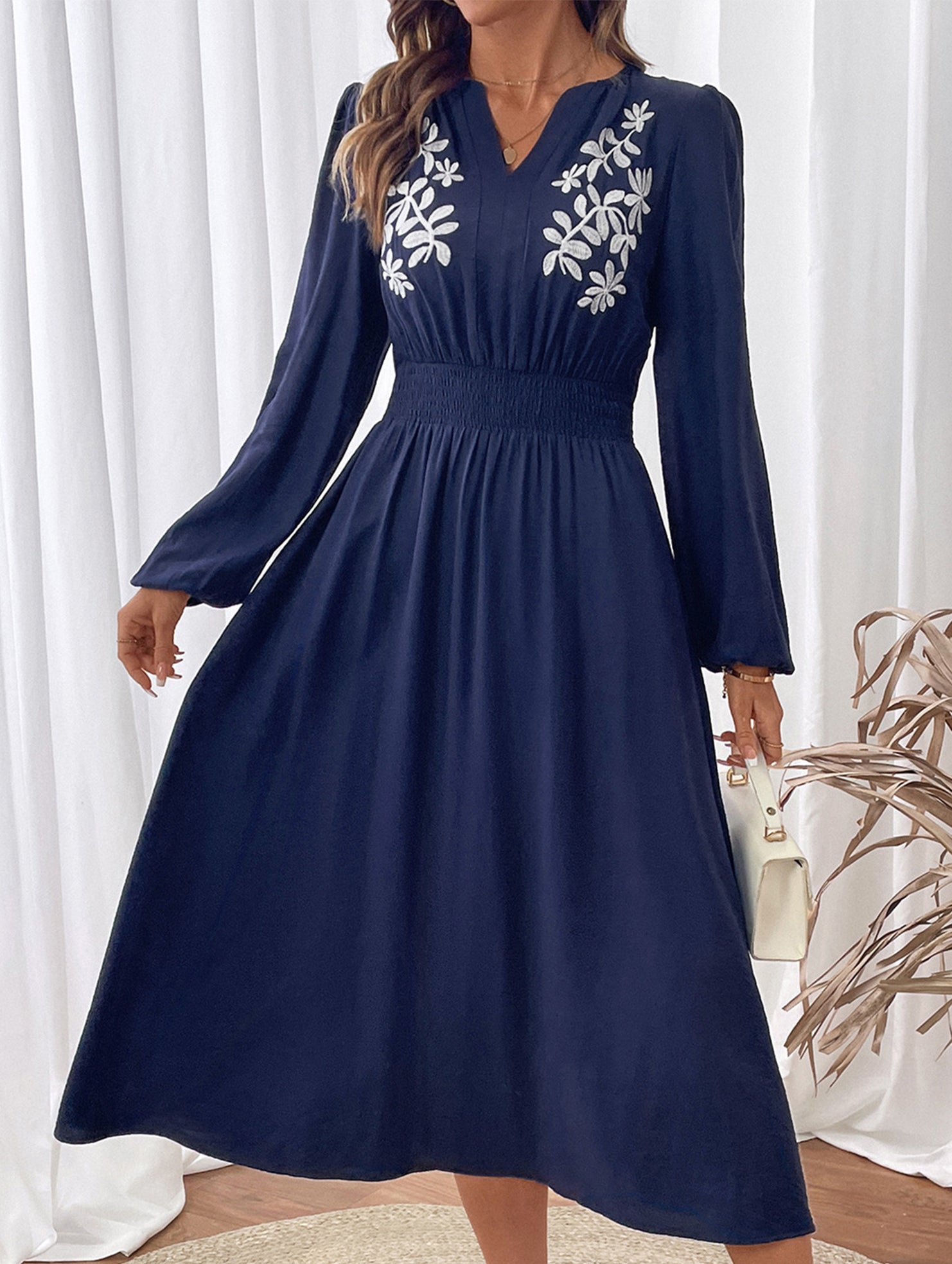 Waist V-neck blue embroidered dress