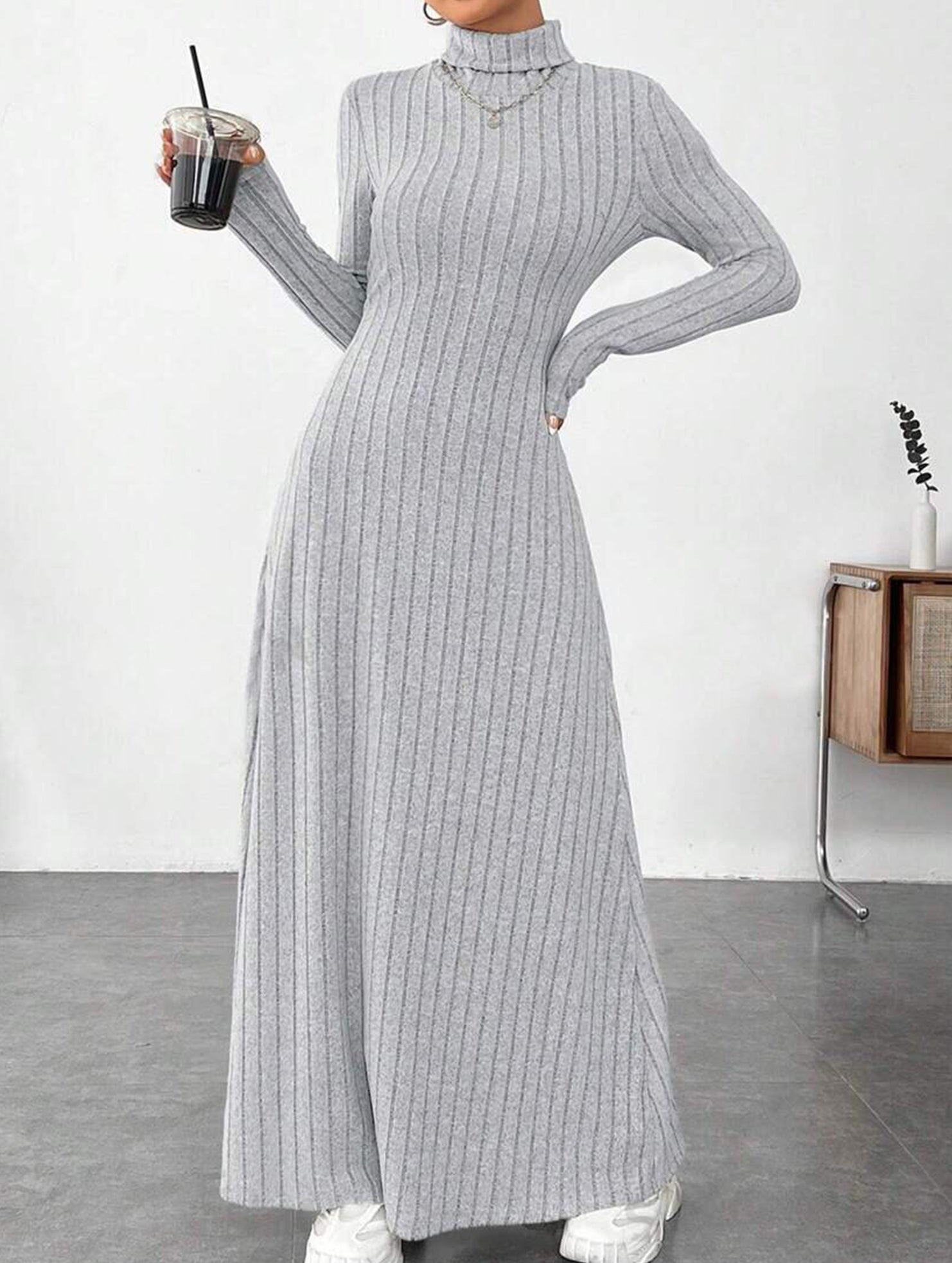 Solid color ribbed brushed long-sleeved dress