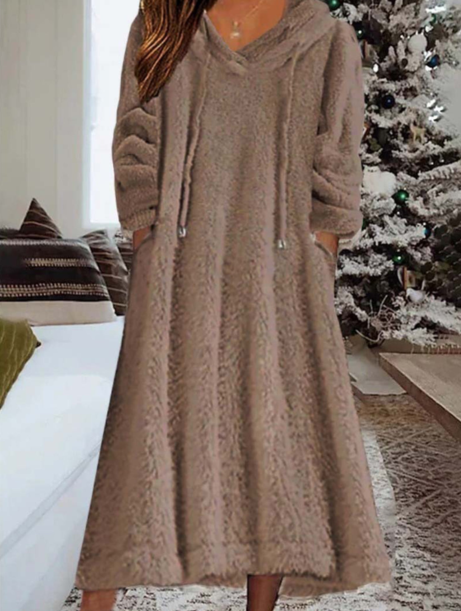 Loose-fitting hooded long-sleeved dress