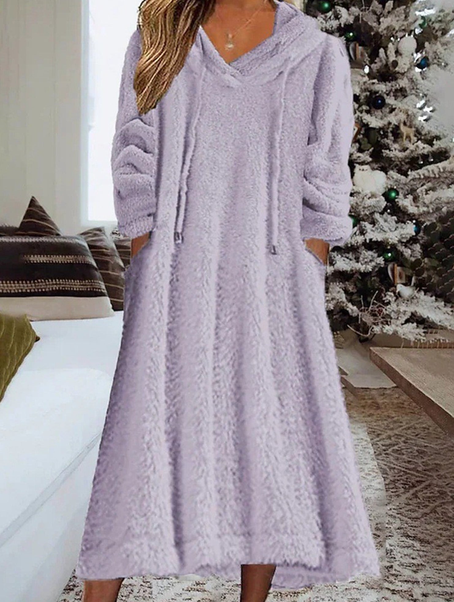 Loose-fitting hooded long-sleeved dress
