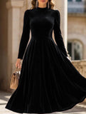 New velvet round neck long-sleeved dress