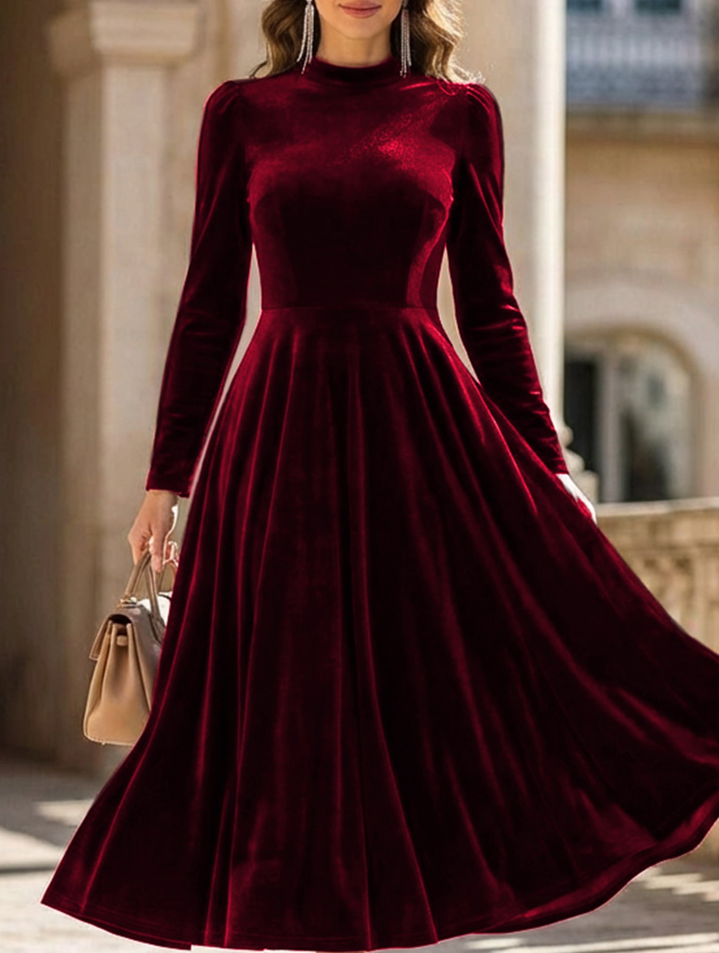 New velvet round neck long-sleeved dress