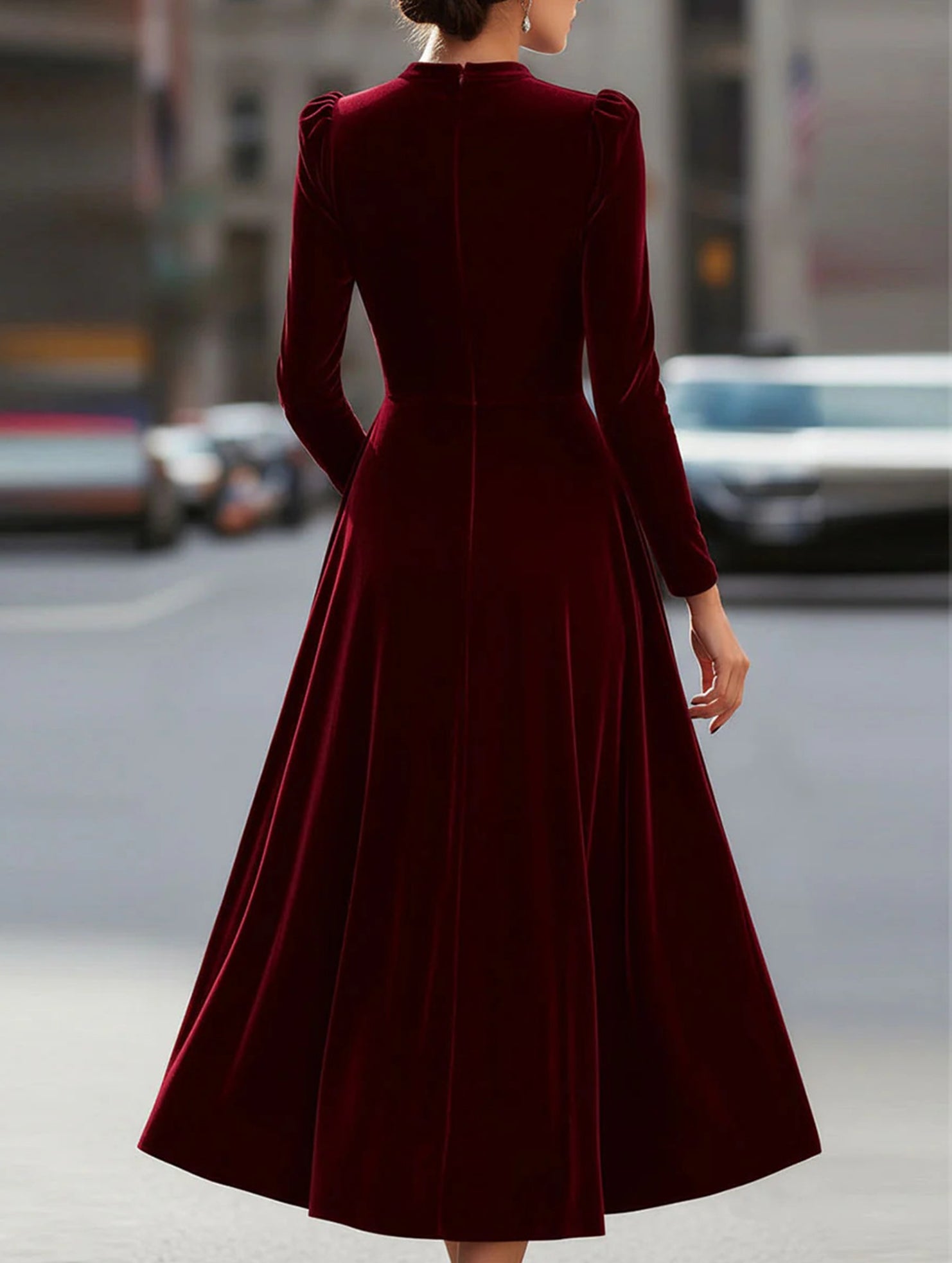 New velvet round neck long-sleeved dress