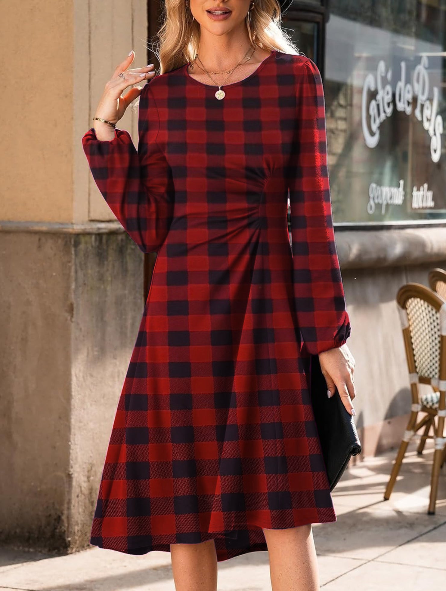 Stylish round neck slim-fit slit dress