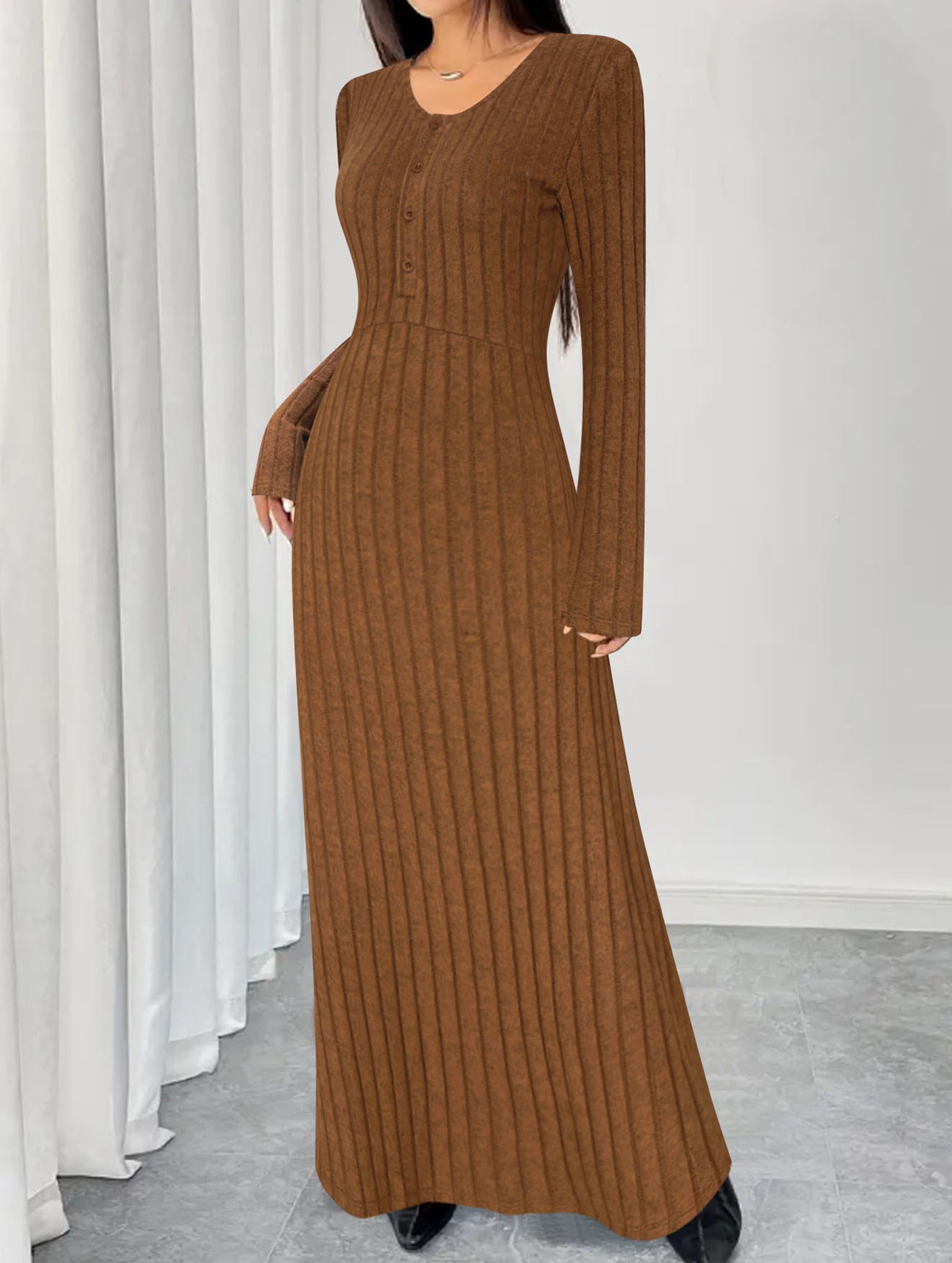 Plus-size ribbed elegant V-neck dress for women