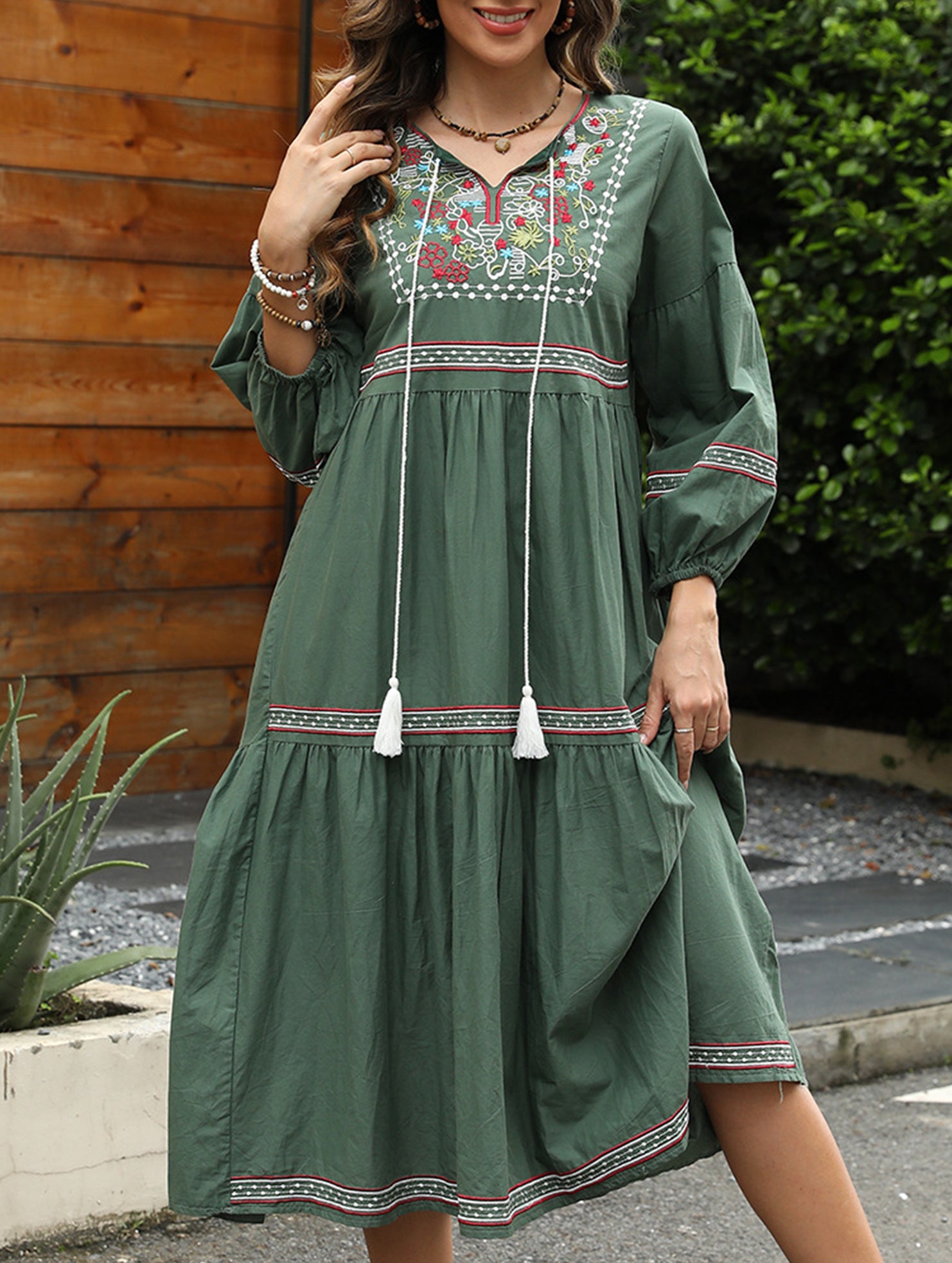 Retro ethnic style lantern sleeve loose slimming dress