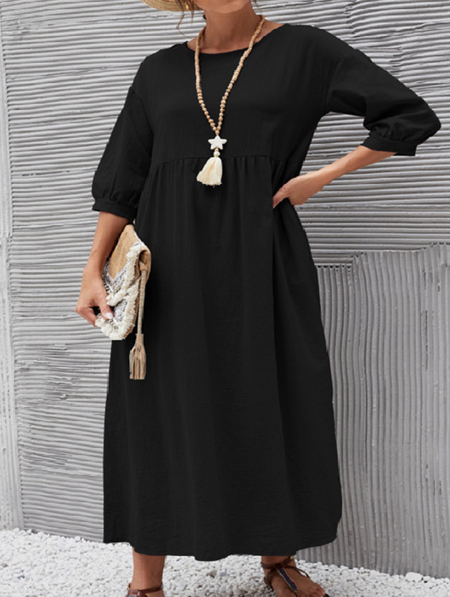 Stylish lantern sleeve loose-fitting dress with pockets