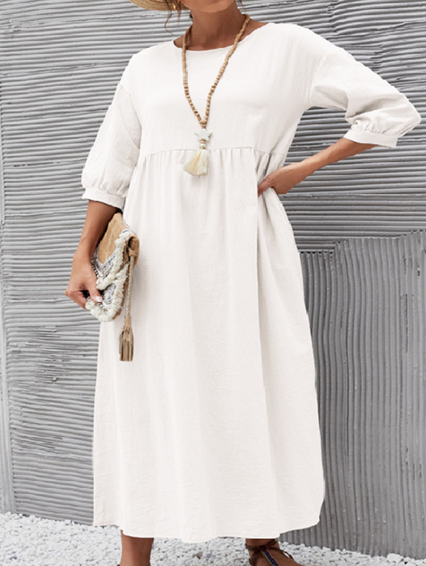 Stylish lantern sleeve loose-fitting dress with pockets