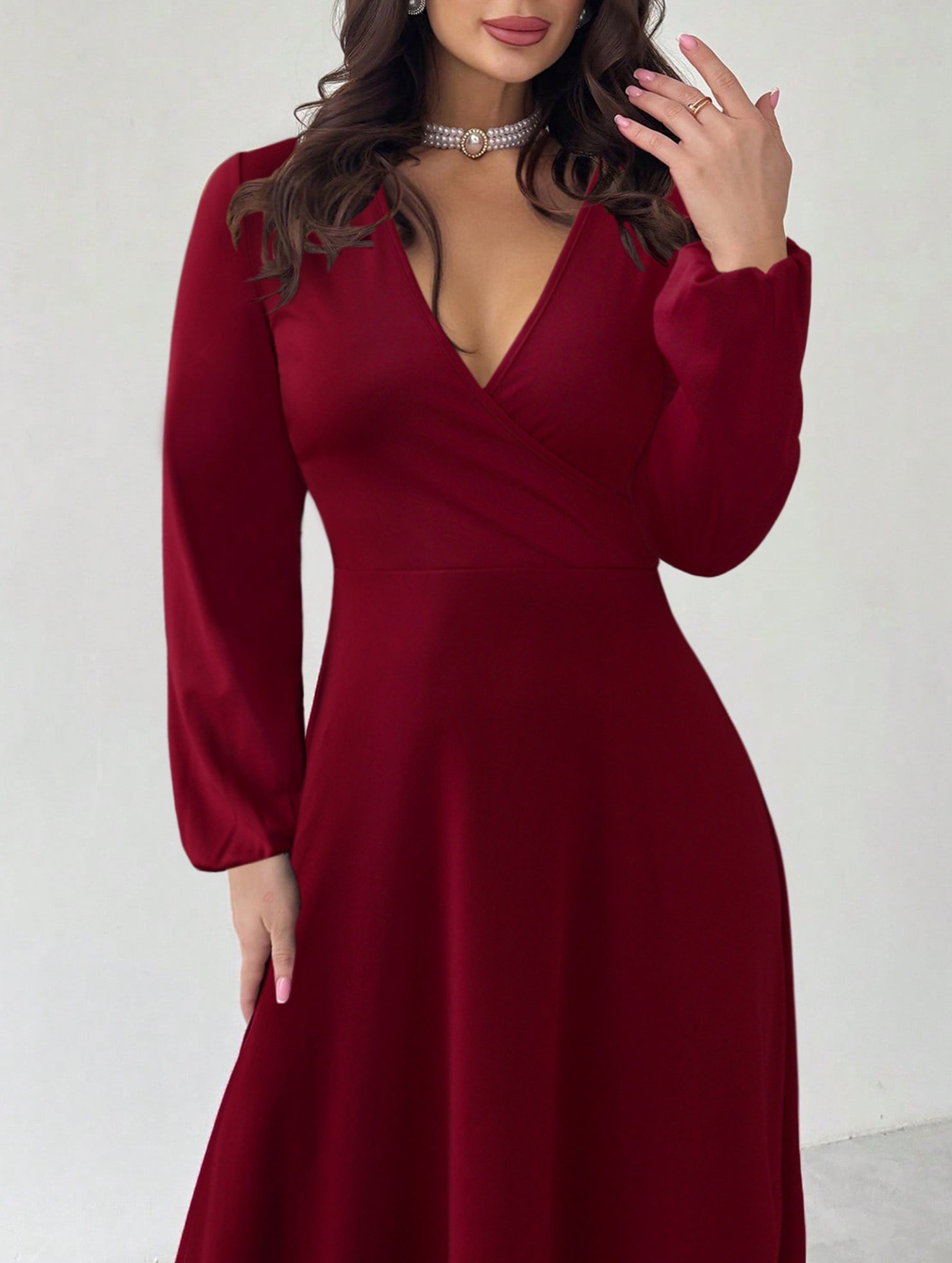 Slim-fitting, deep V-neck, sexy lantern sleeve dress_CWDMD02217