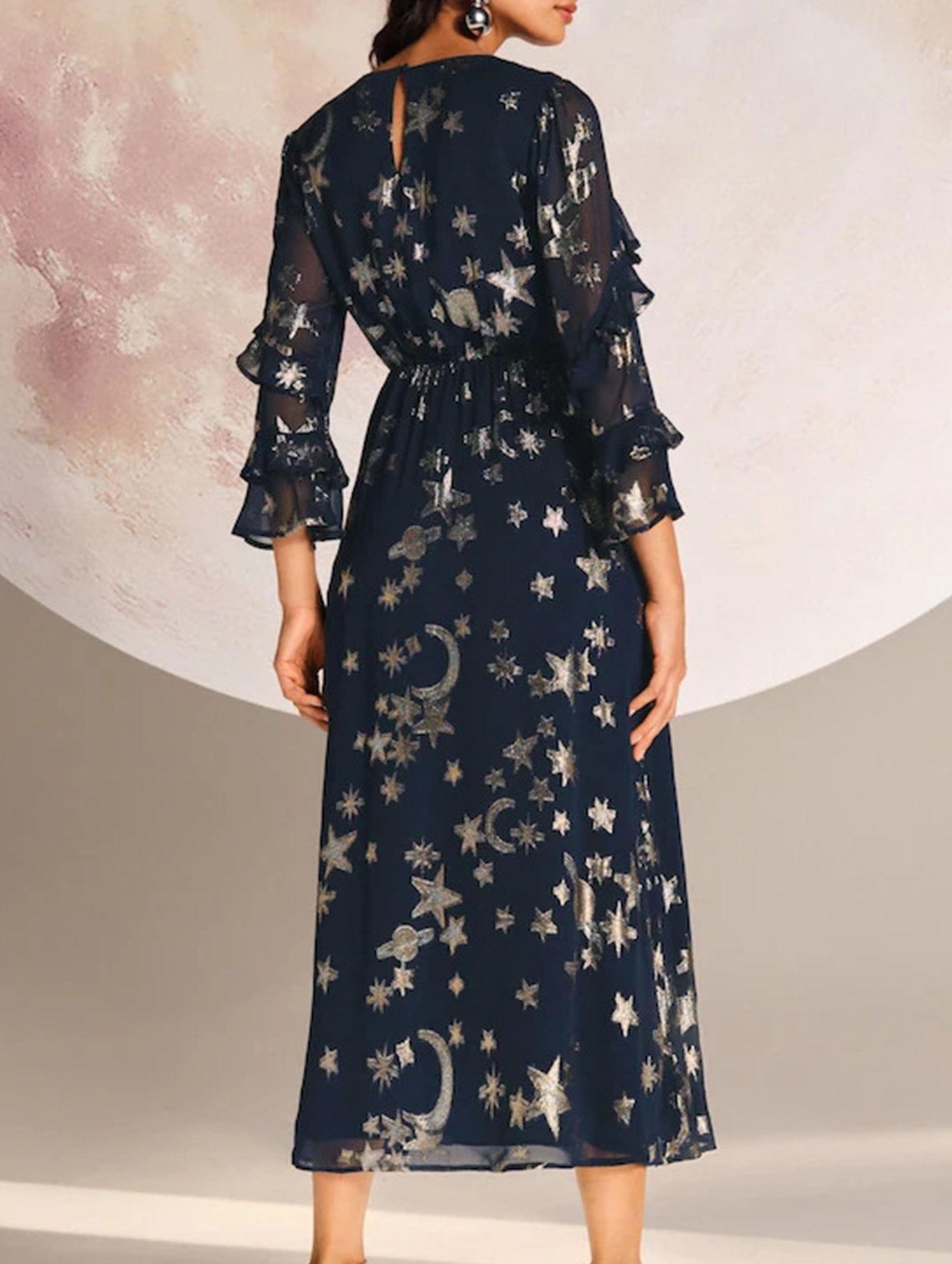 Vintage Printed Black Bell Sleeve Dress_CWDMD02238
