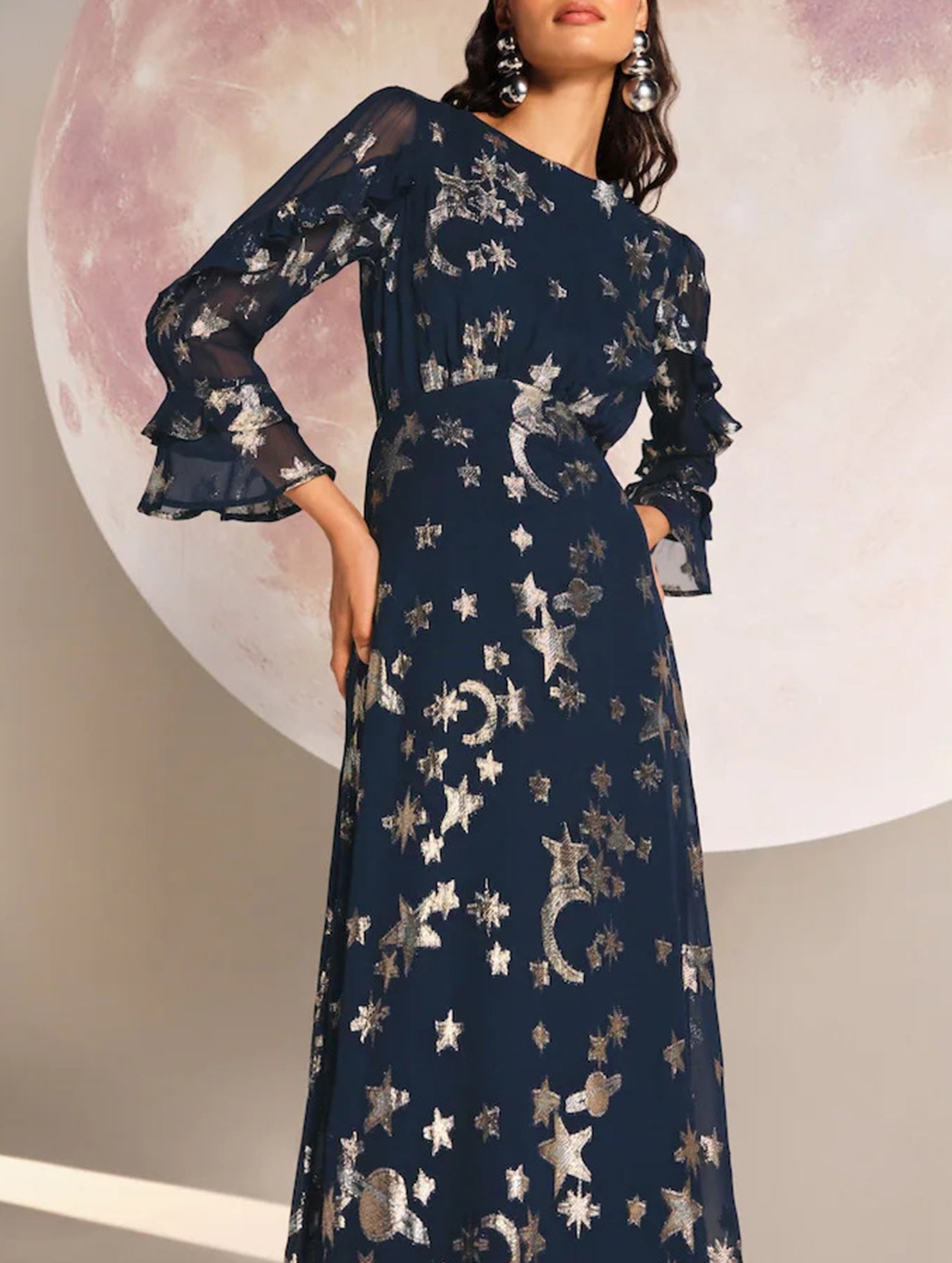 Vintage Printed Black Bell Sleeve Dress_CWDMD02238